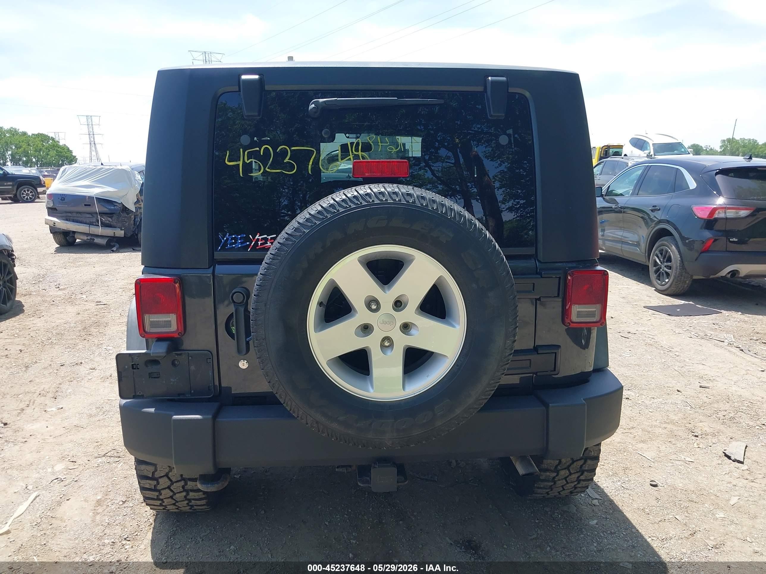 2010 Jeep Wrangler Sport Gray vin: 1J4AA2D10AL135098