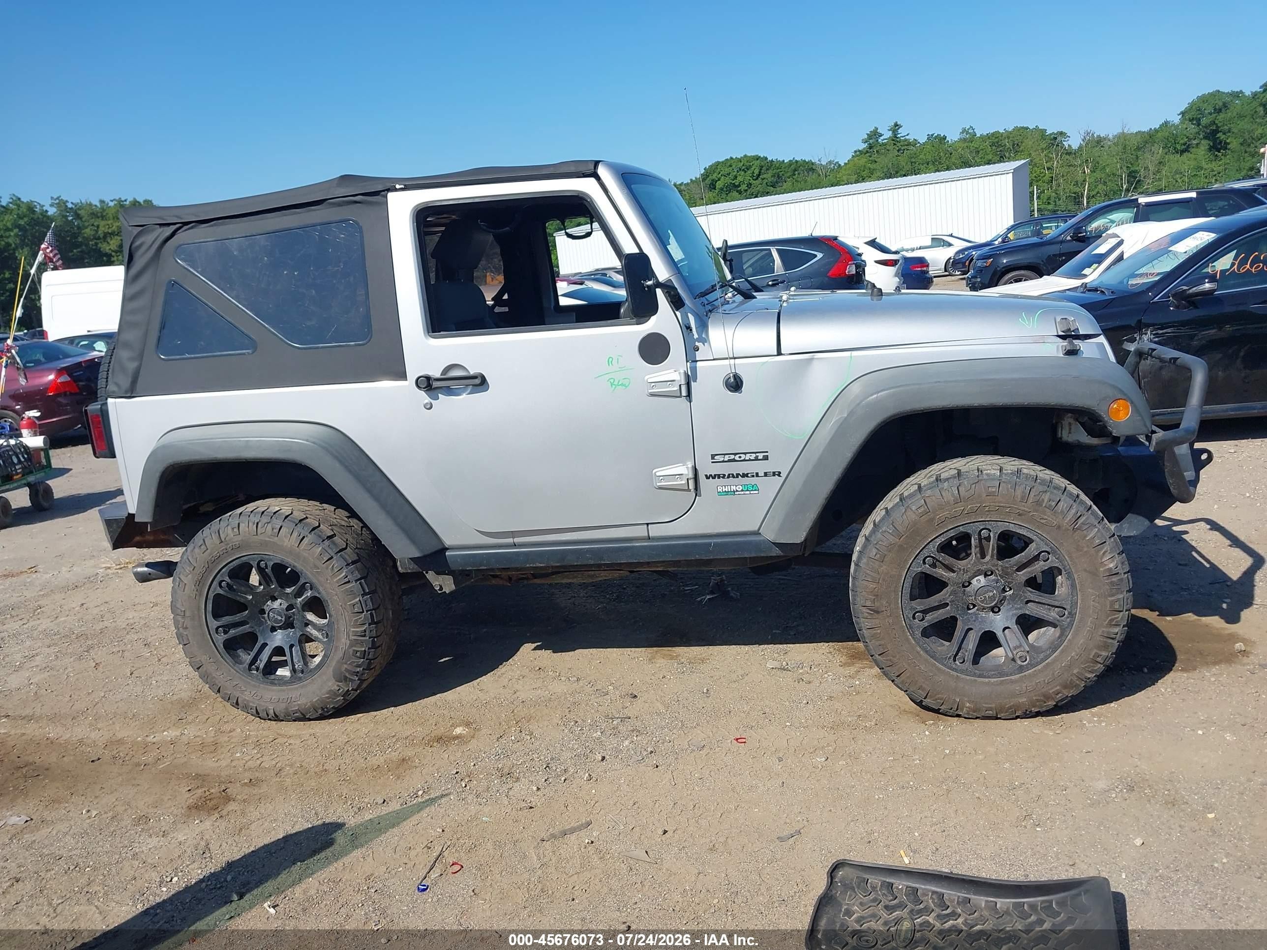 2010 Jeep Wrangler Sport Silver vin: 1J4AA2D10AL162835