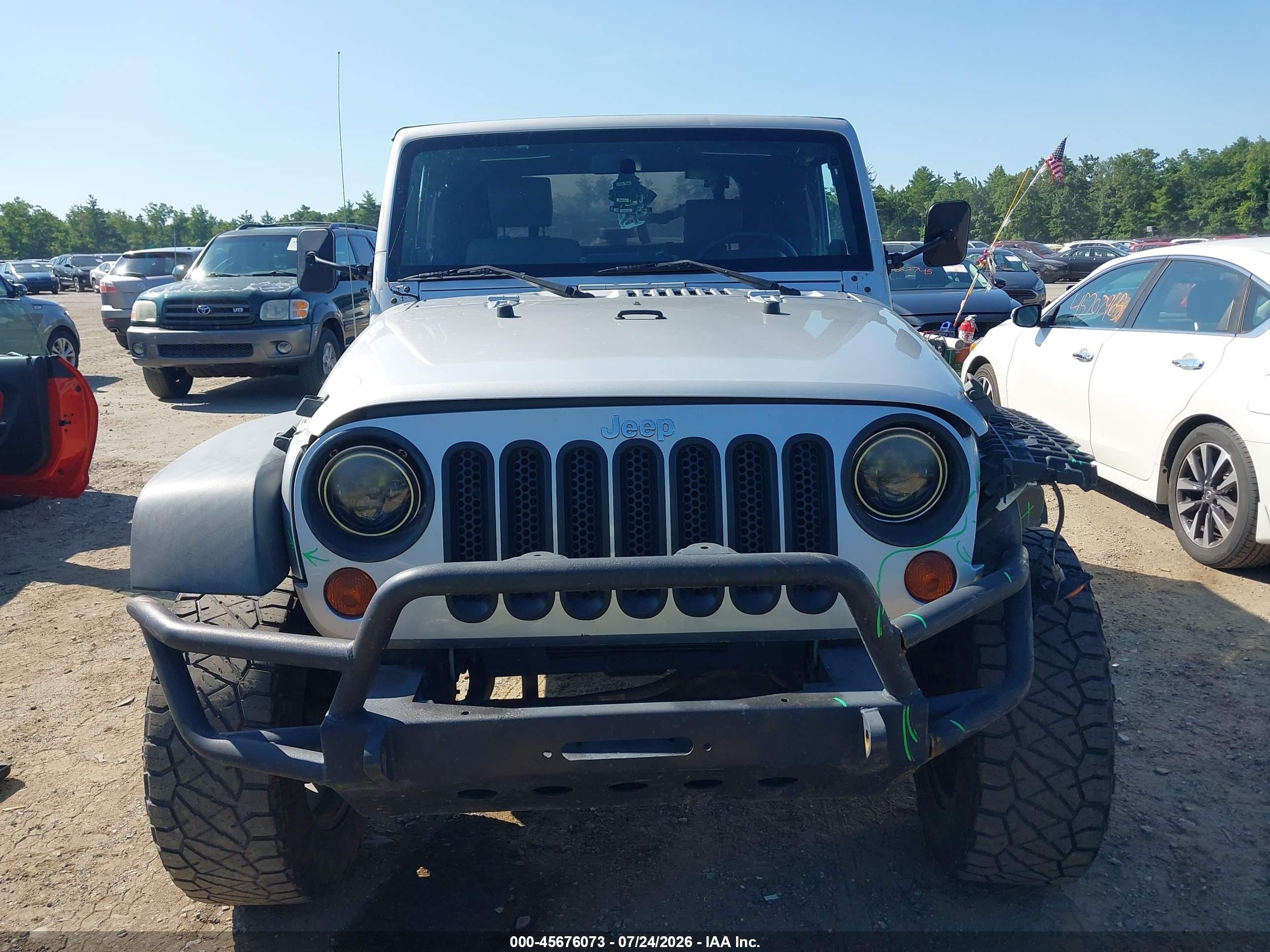 2010 Jeep Wrangler Sport Silver vin: 1J4AA2D10AL162835