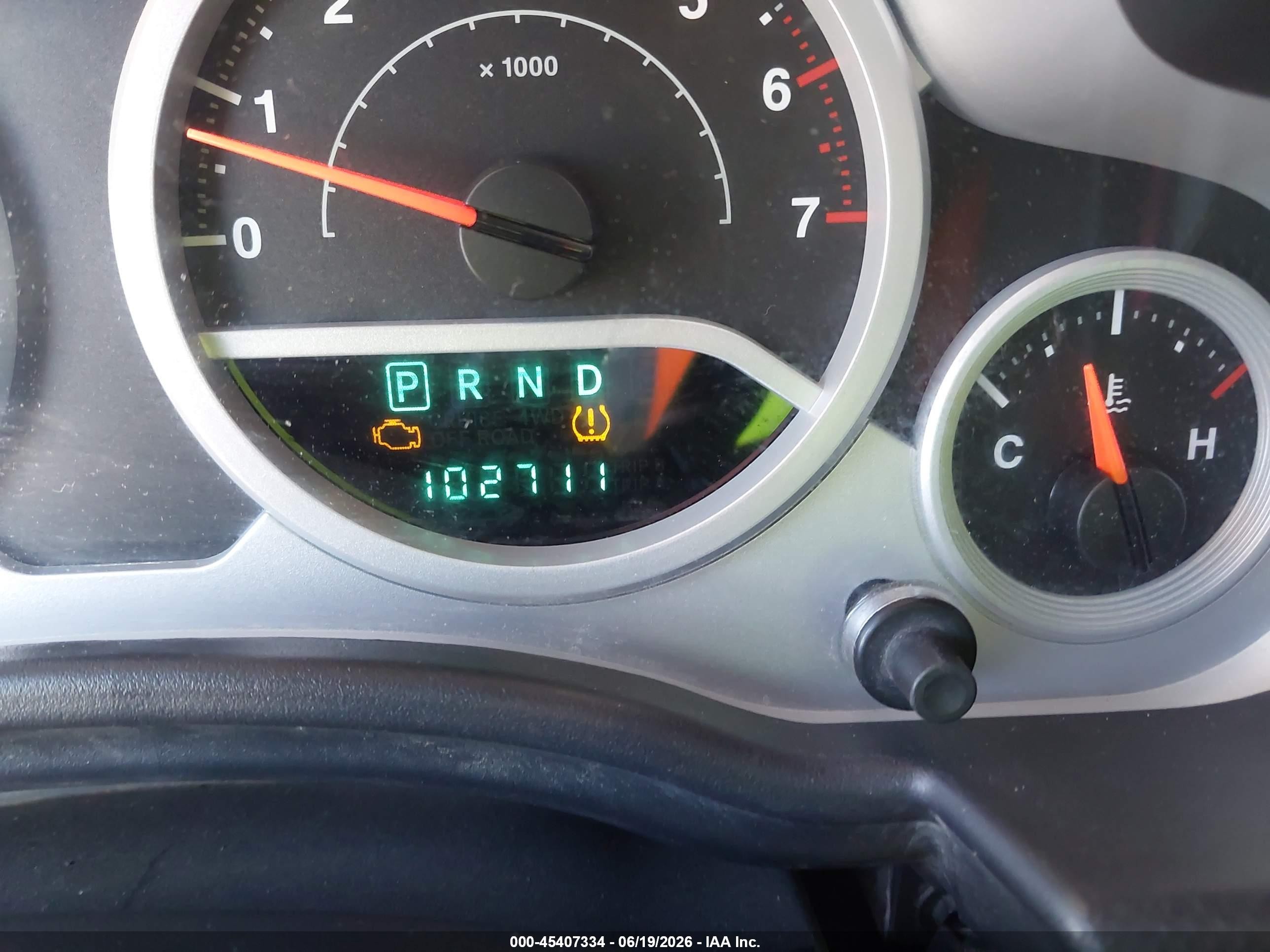 2010 Jeep Wrangler Sport Red vin: 1J4AA2D10AL210480