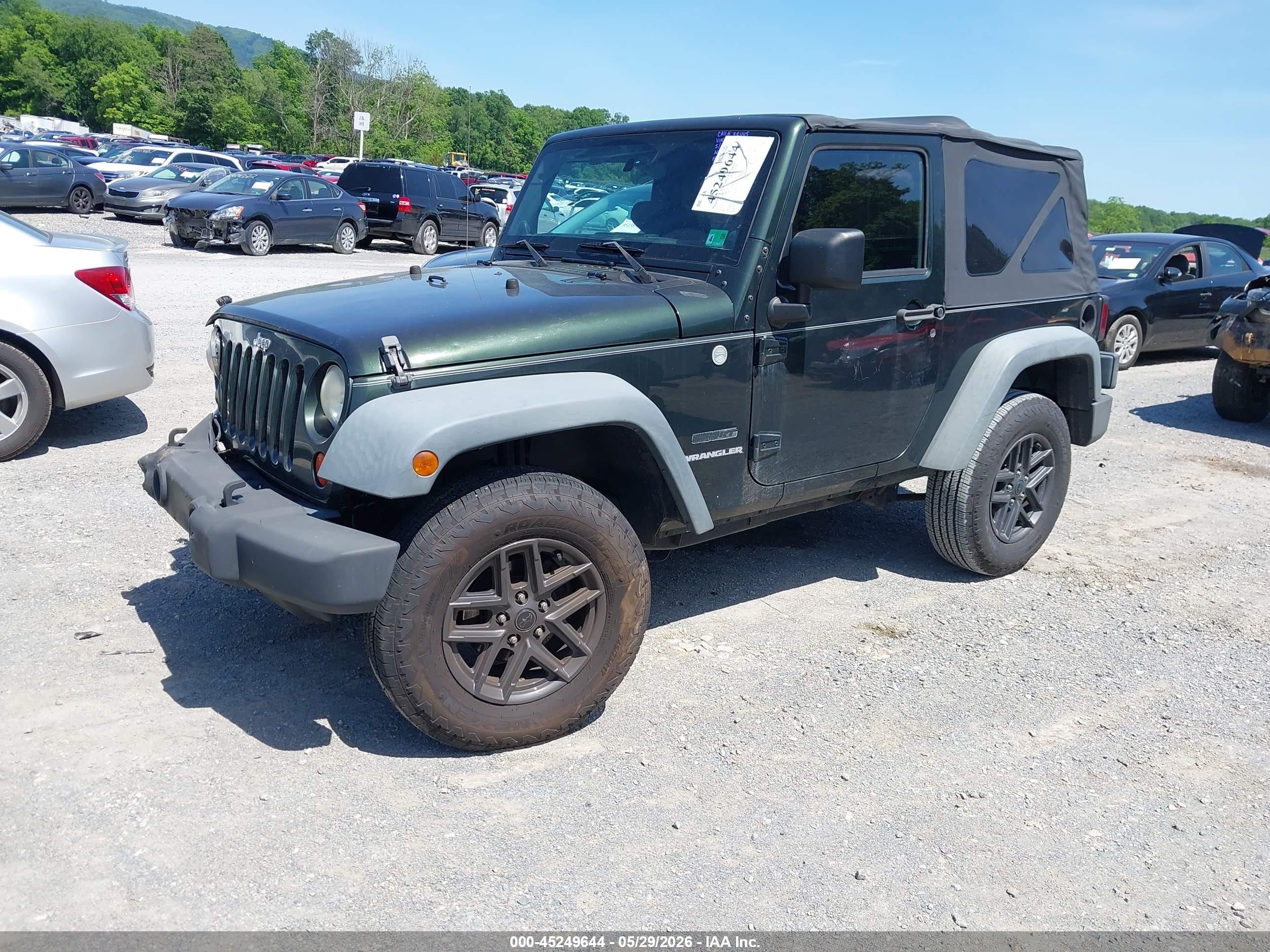 2011 Jeep Wrangler Sport Green vin: 1J4AA2D10BL500591