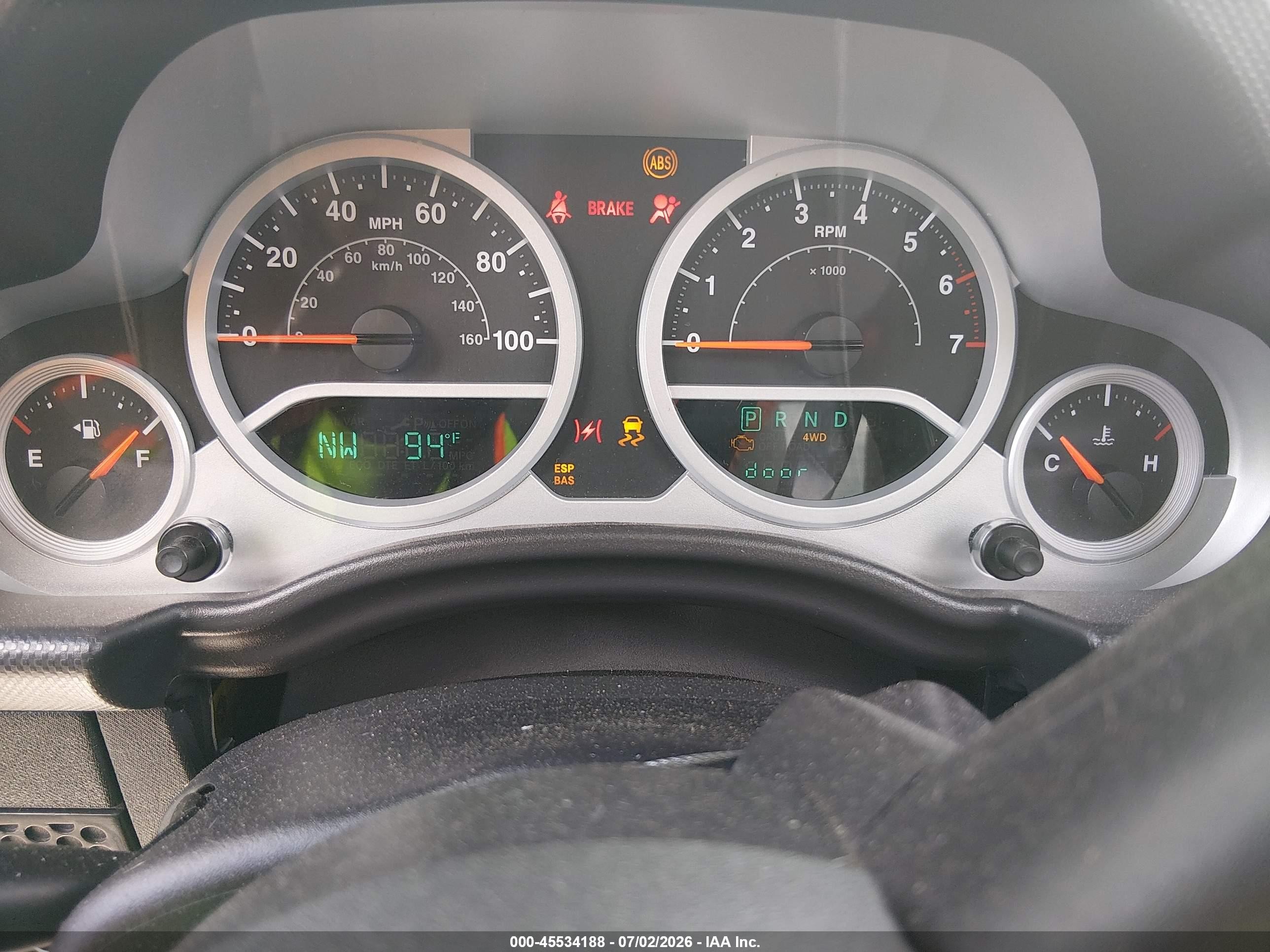 2010 Jeep Wrangler Sport Silver vin: 1J4AA2D11AL183032