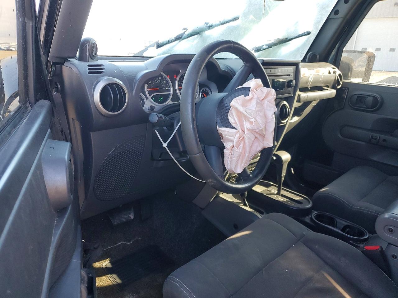 2010 Jeep Wrangler Sport Black vin: 1J4AA2D11AL203487