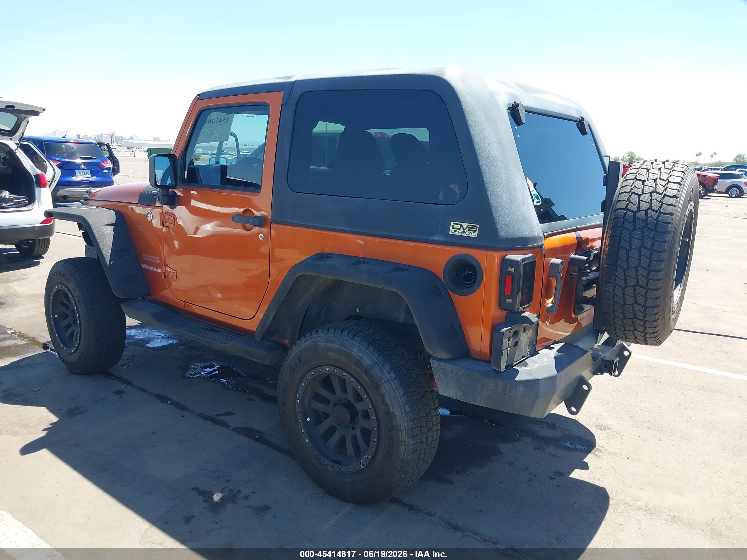 2011 Jeep Wrangler Sport Orange vin: 1J4AA2D11BL508151