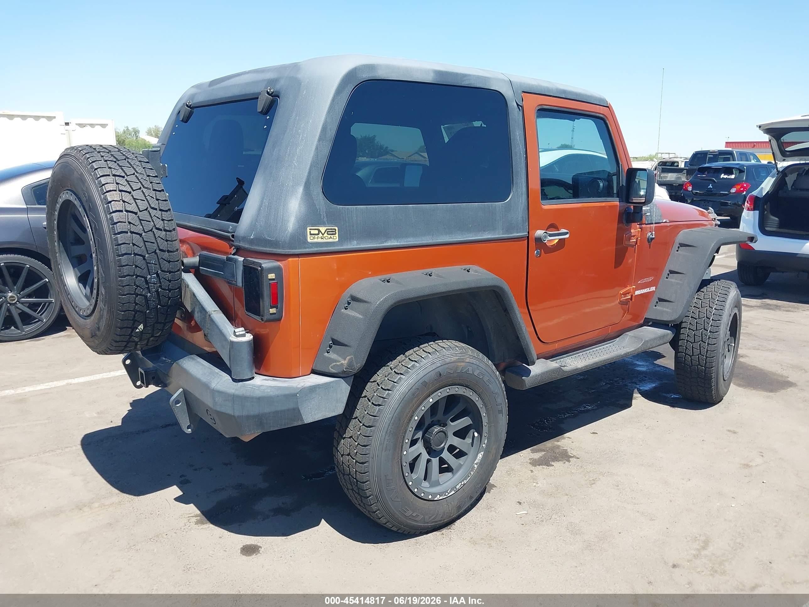 2011 Jeep Wrangler Sport Orange vin: 1J4AA2D11BL508151