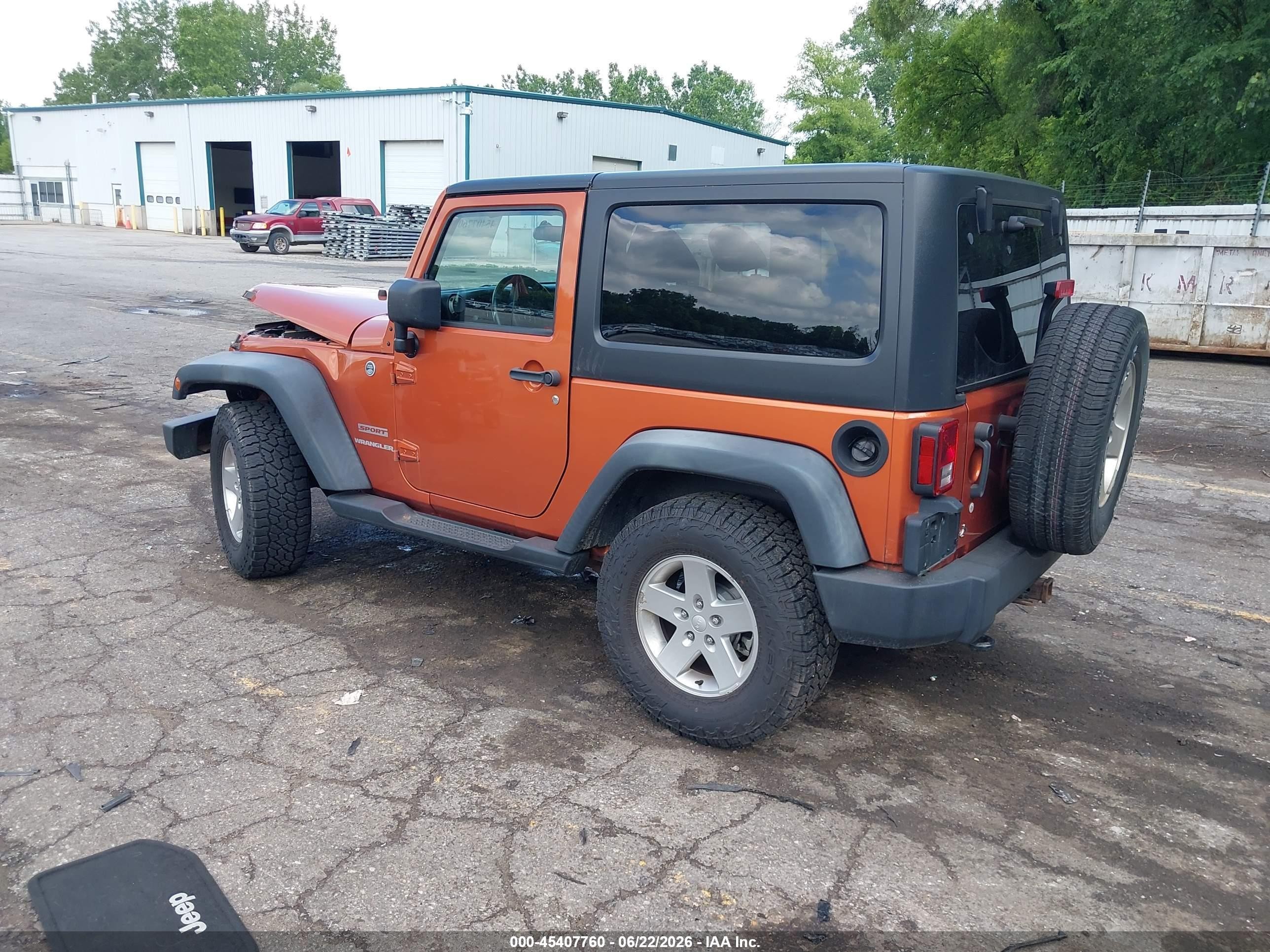 2011 Jeep Wrangler Sport Orange vin: 1J4AA2D11BL513978