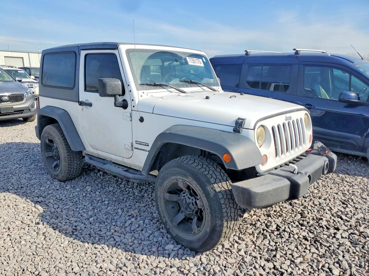 2011 Jeep Wrangler White vin: 1J4AA2D11BL607875