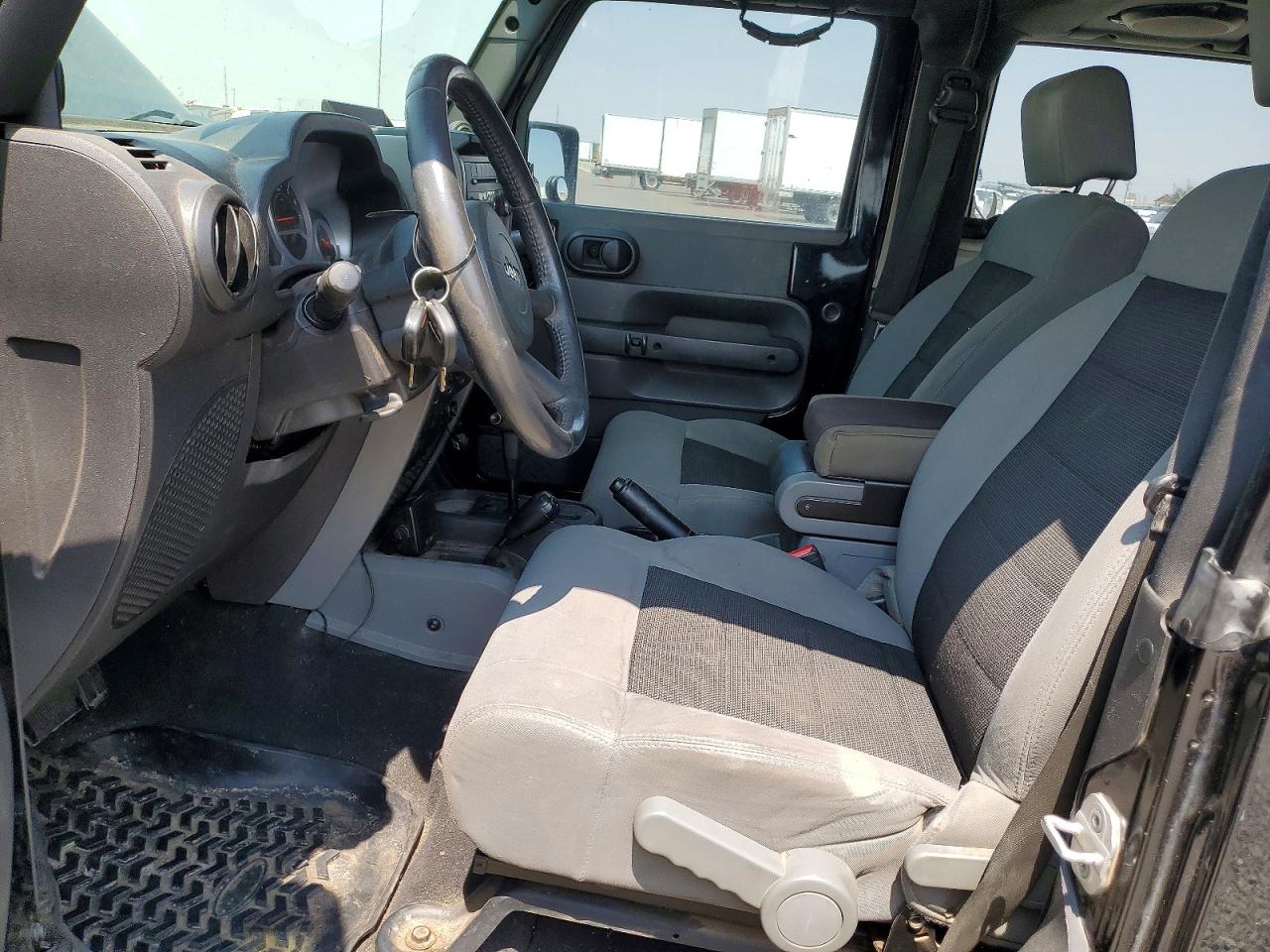 2010 Jeep Wrangler Sport Черный vin: 1J4AA2D12AL171875