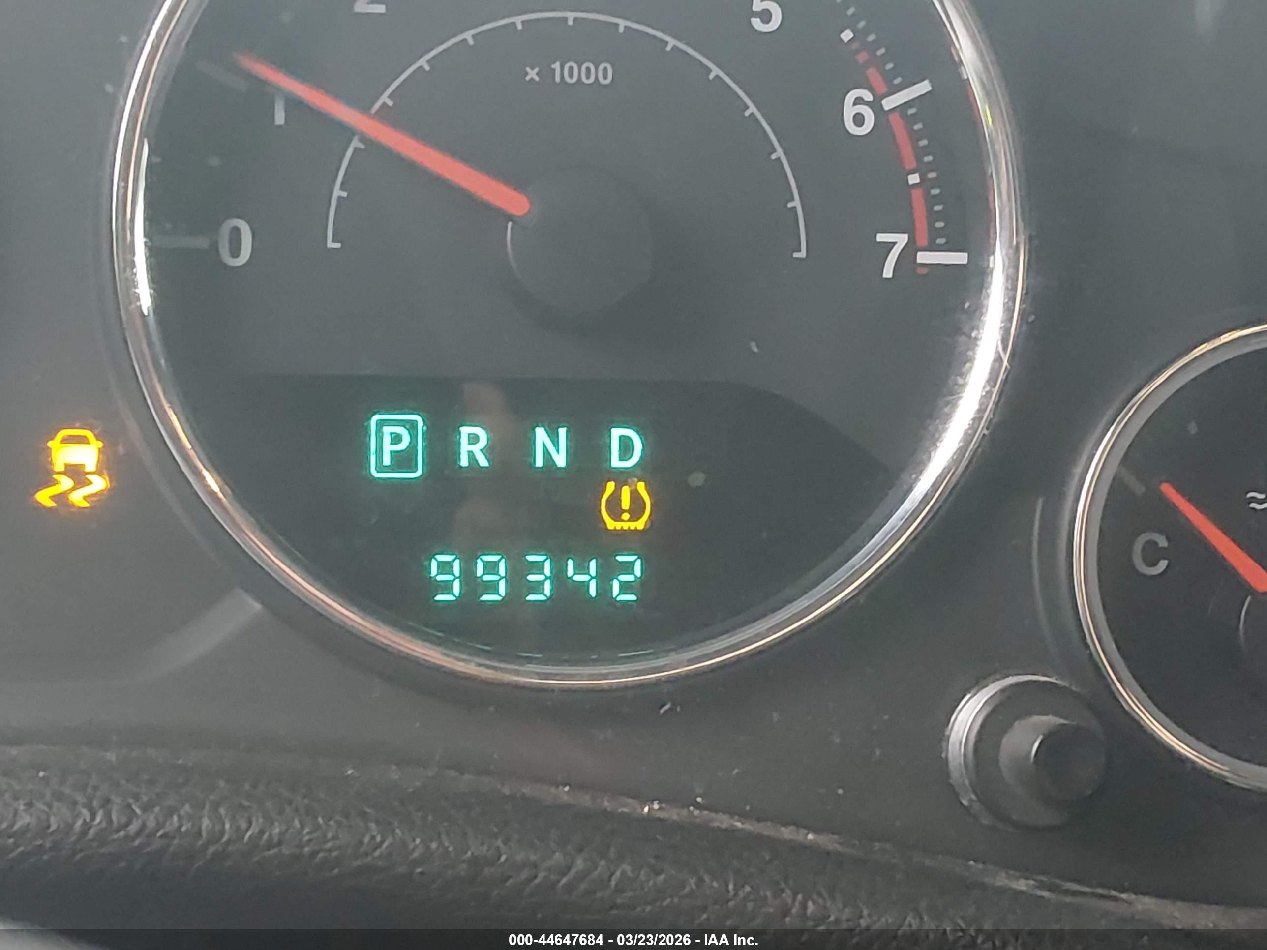 2011 Jeep Wrangler Sport Silver vin: 1J4AA2D12BL514041