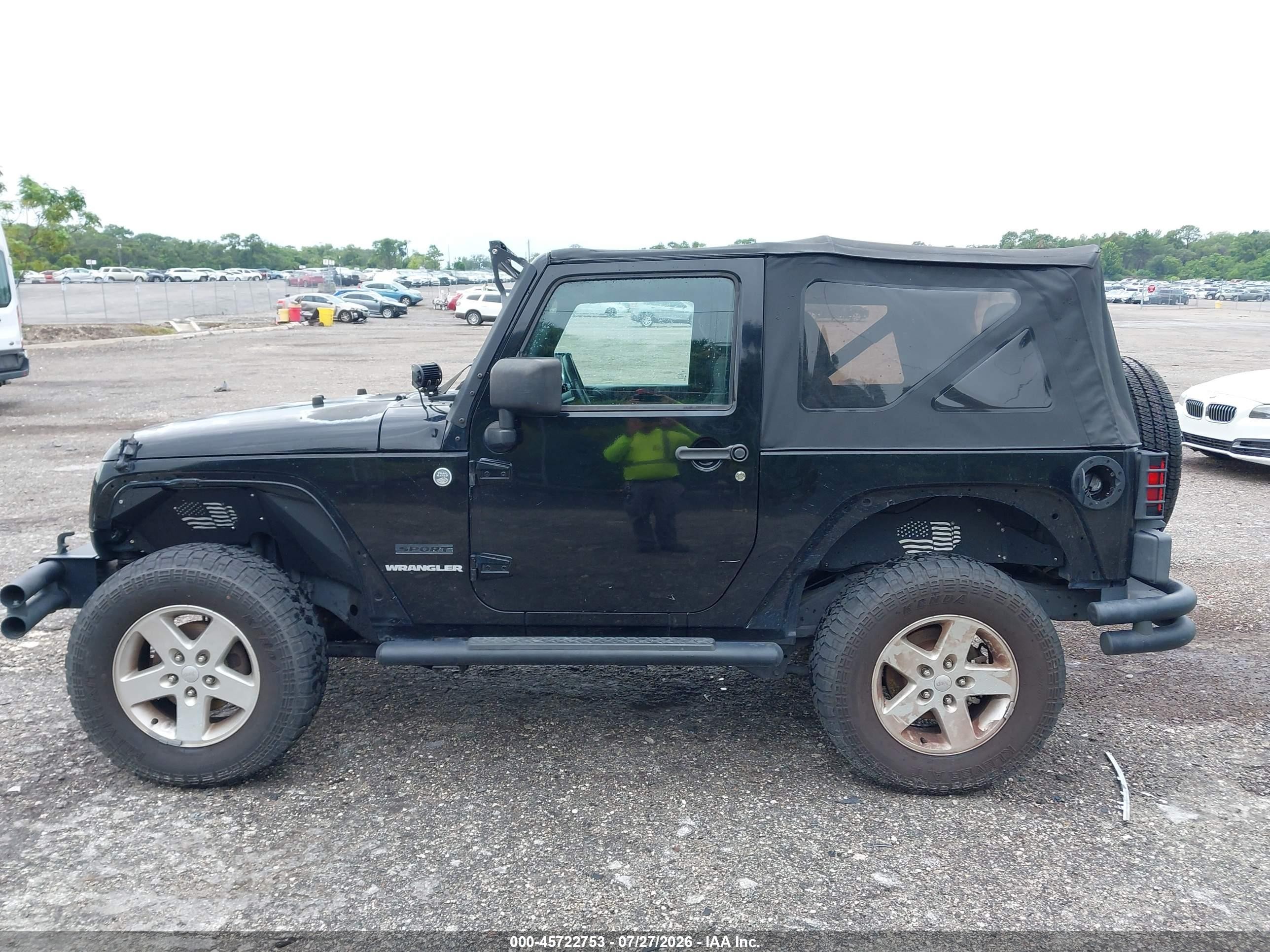 2011 Jeep Wrangler Sport Brown vin: 1J4AA2D12BL579570