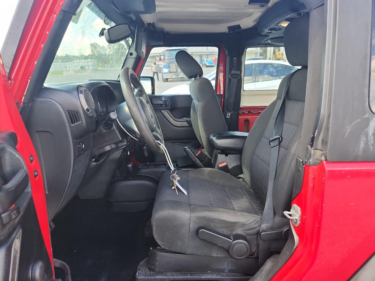 2011 Jeep Wrangler Sport Красный vin: 1J4AA2D12BL601888