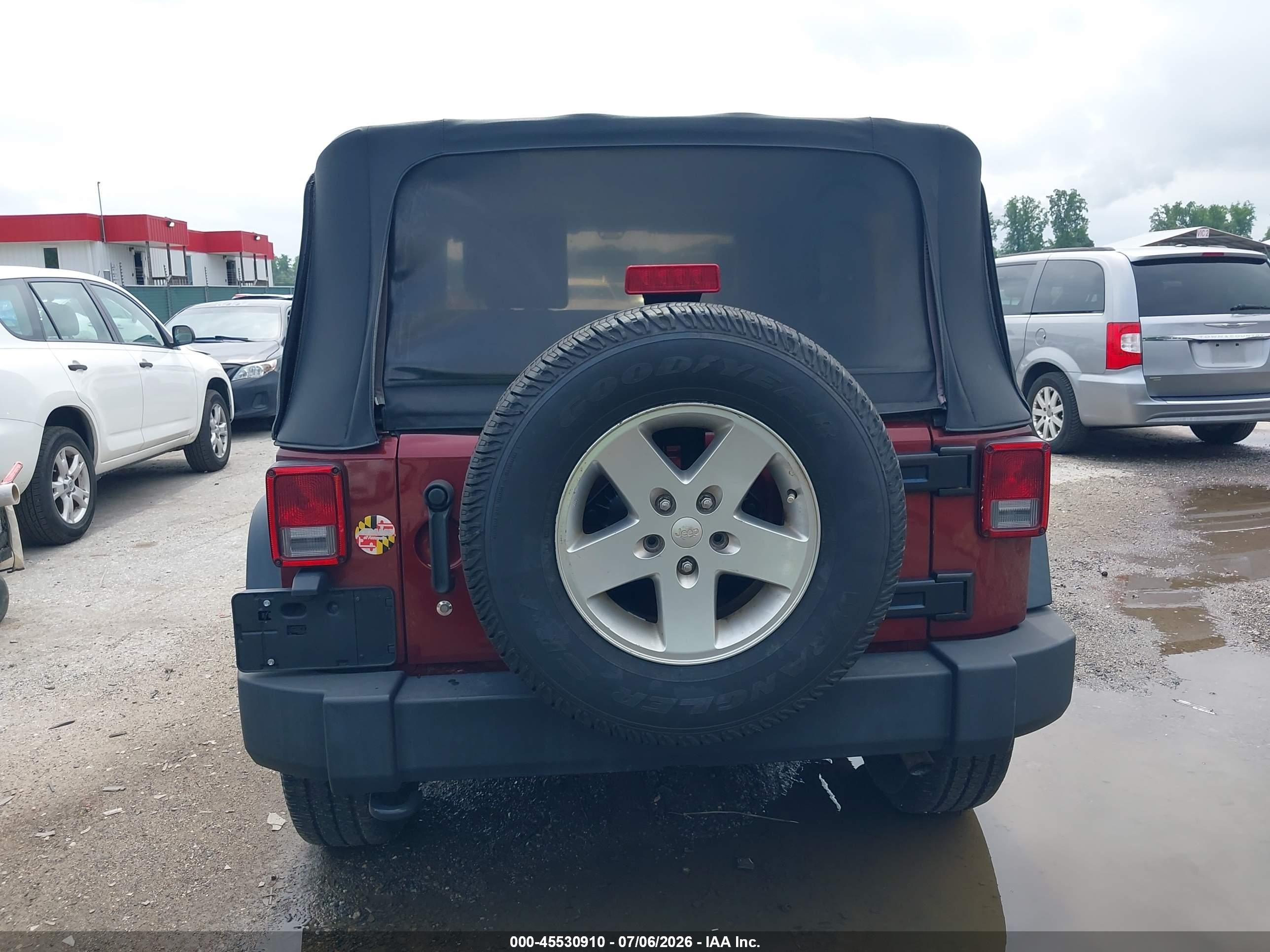 2010 Jeep Wrangler Sport Maroon vin: 1J4AA2D13AL187390