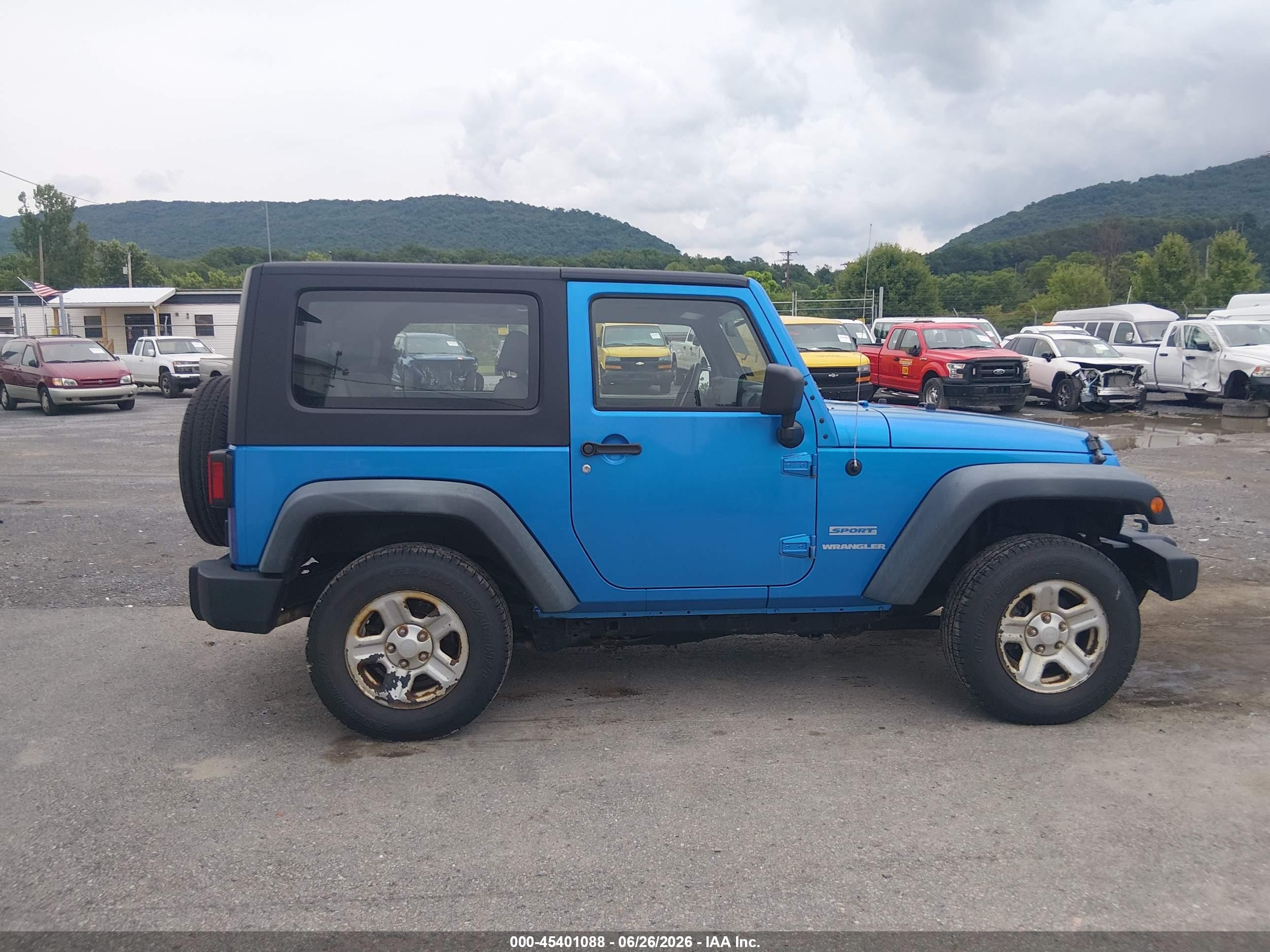 2010 Jeep Wrangler Sport Blue vin: 1J4AA2D13AL227385