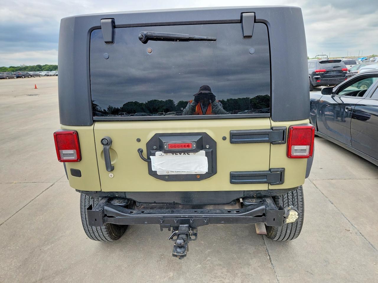 2010 Jeep Wrangler Sport Black vin: 1J4AA2D14AL216900