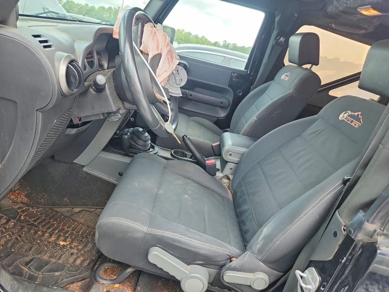 2010 Jeep Wrangler Sport Black vin: 1J4AA2D14AL229274