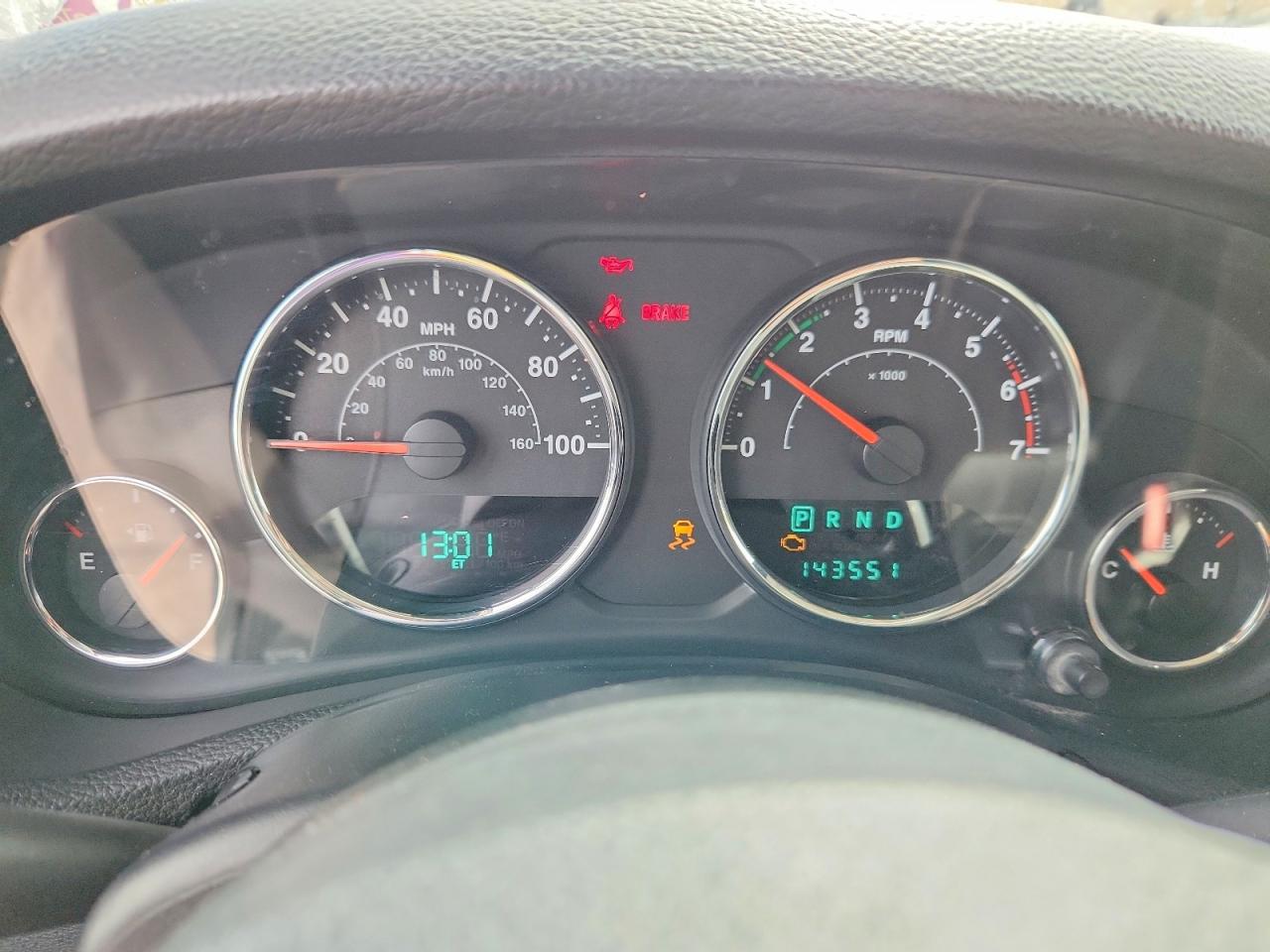 2011 Jeep Wrangler Sport Черный vin: 1J4AA2D14BL553052