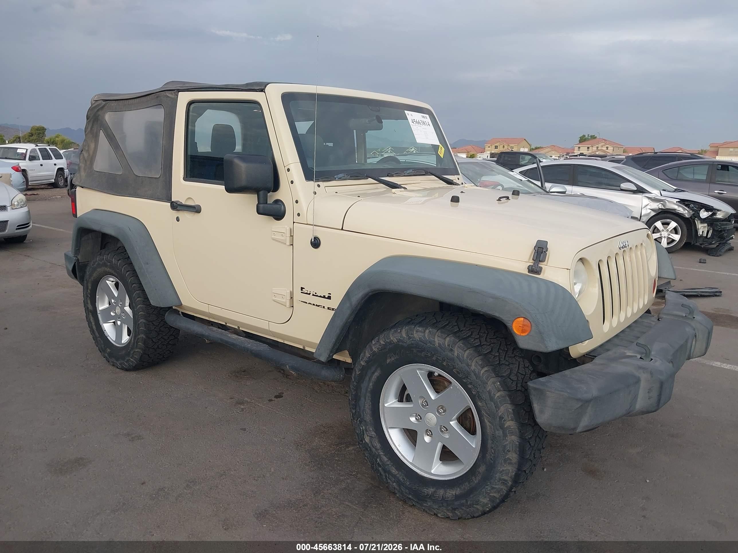 2011 Jeep Wrangler Sport Tan vin: 1J4AA2D15BL566571