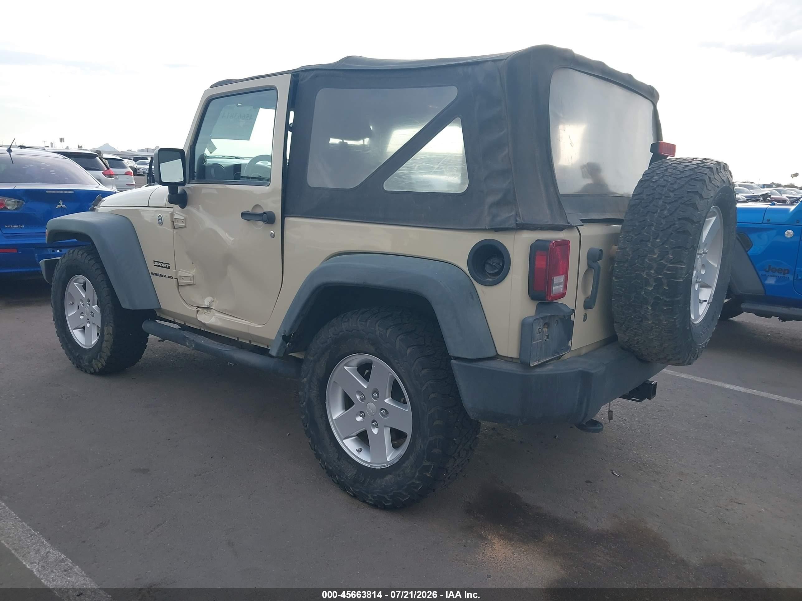 2011 Jeep Wrangler Sport Tan vin: 1J4AA2D15BL566571