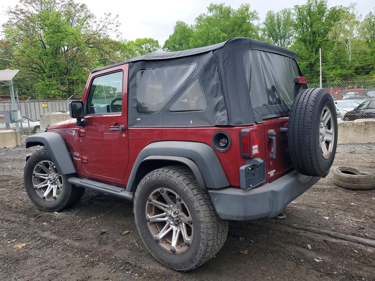 2011 Jeep Wrangler Sport Red vin: 1J4AA2D15BL577294