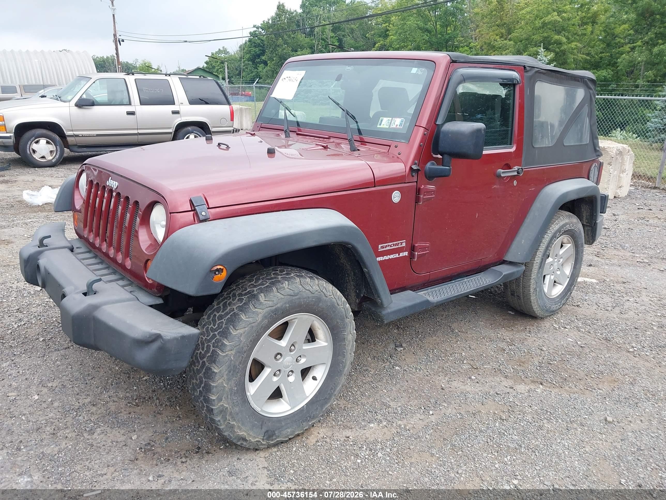 2010 Jeep Wrangler Sport Красный vin: 1J4AA2D16AL212430