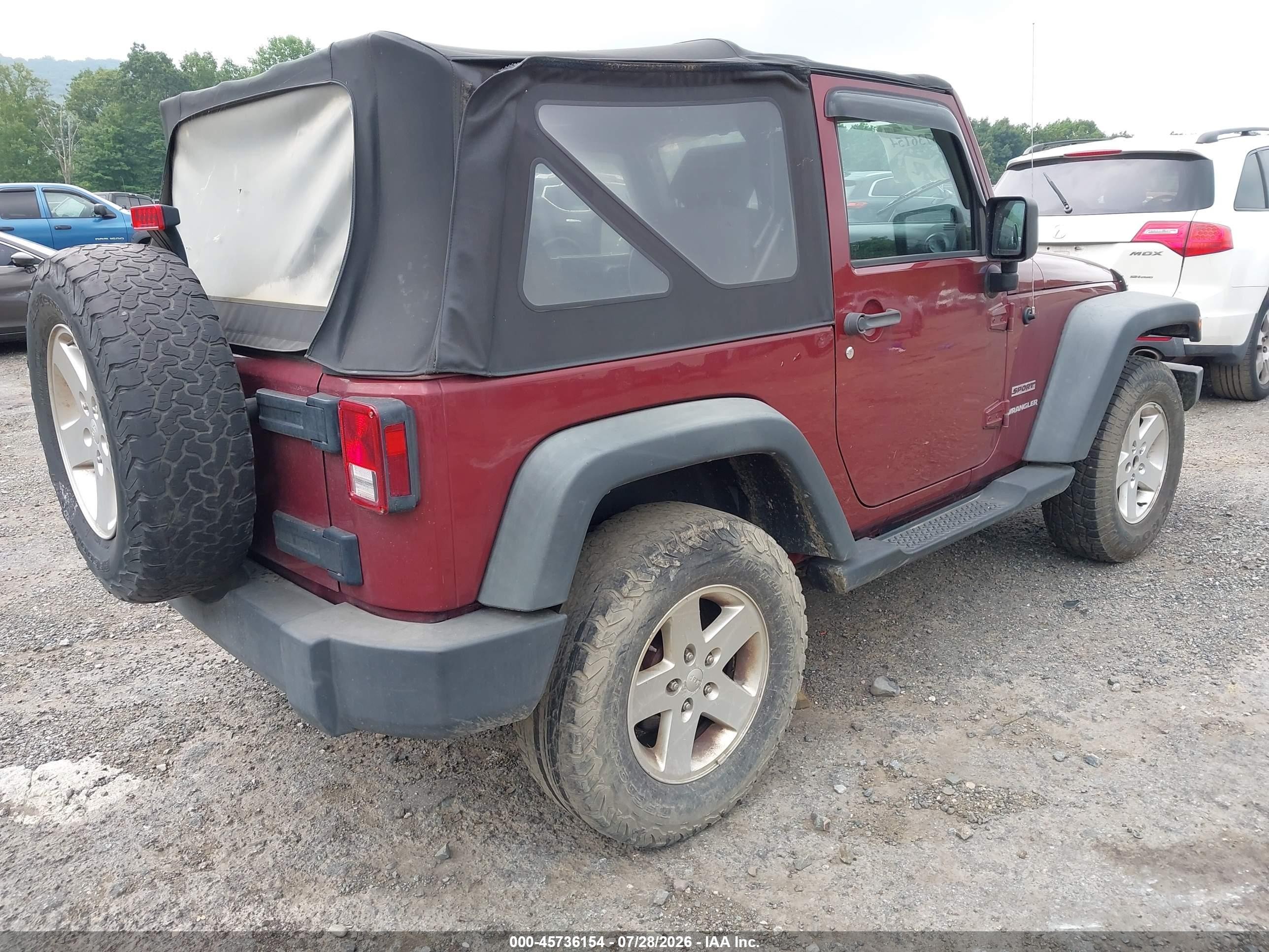2010 Jeep Wrangler Sport Красный vin: 1J4AA2D16AL212430