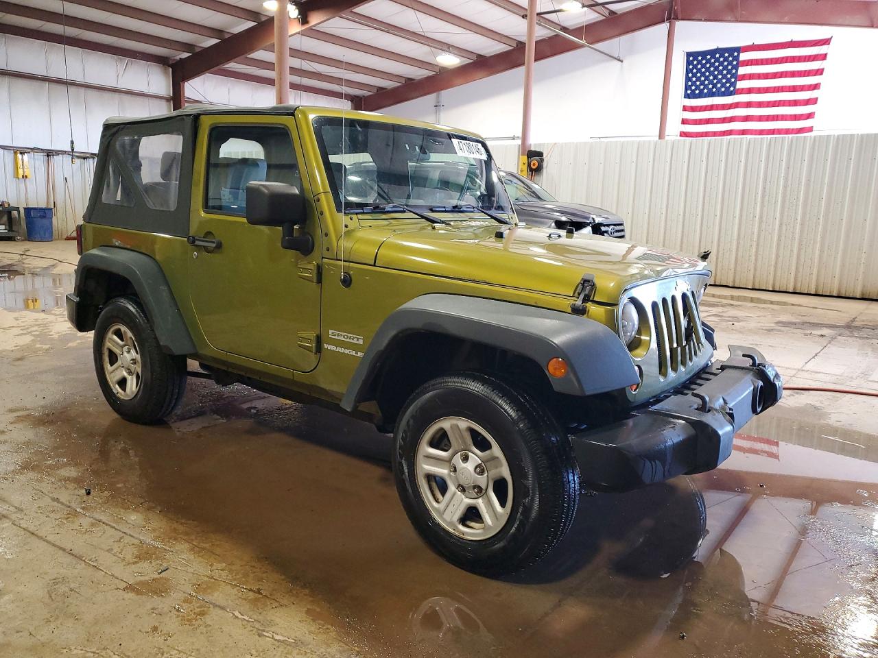 2010 Jeep Wrangler Sport Green vin: 1J4AA2D16AL214663