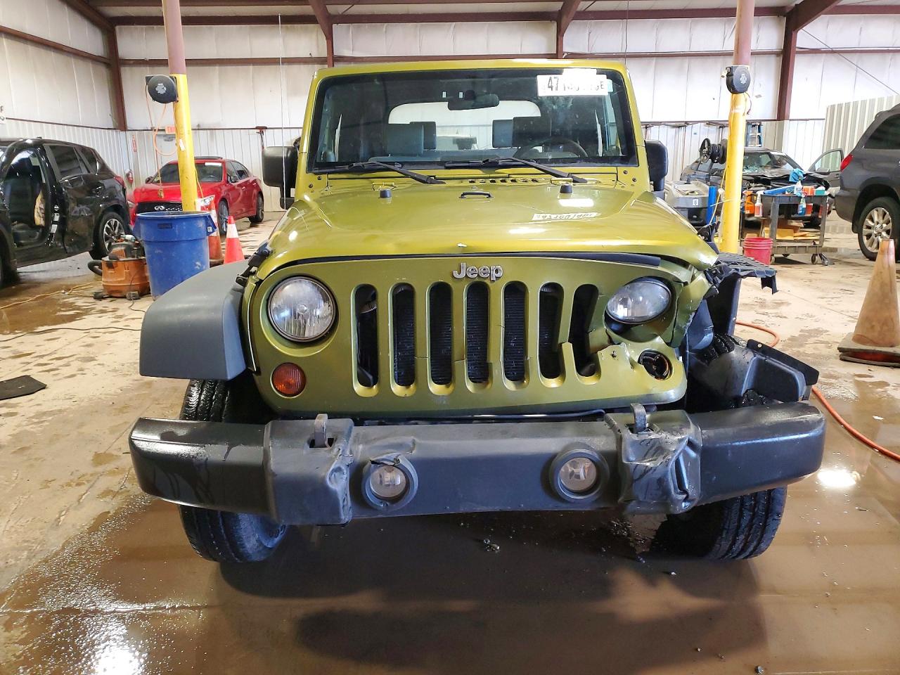 2010 Jeep Wrangler Sport Green vin: 1J4AA2D16AL214663