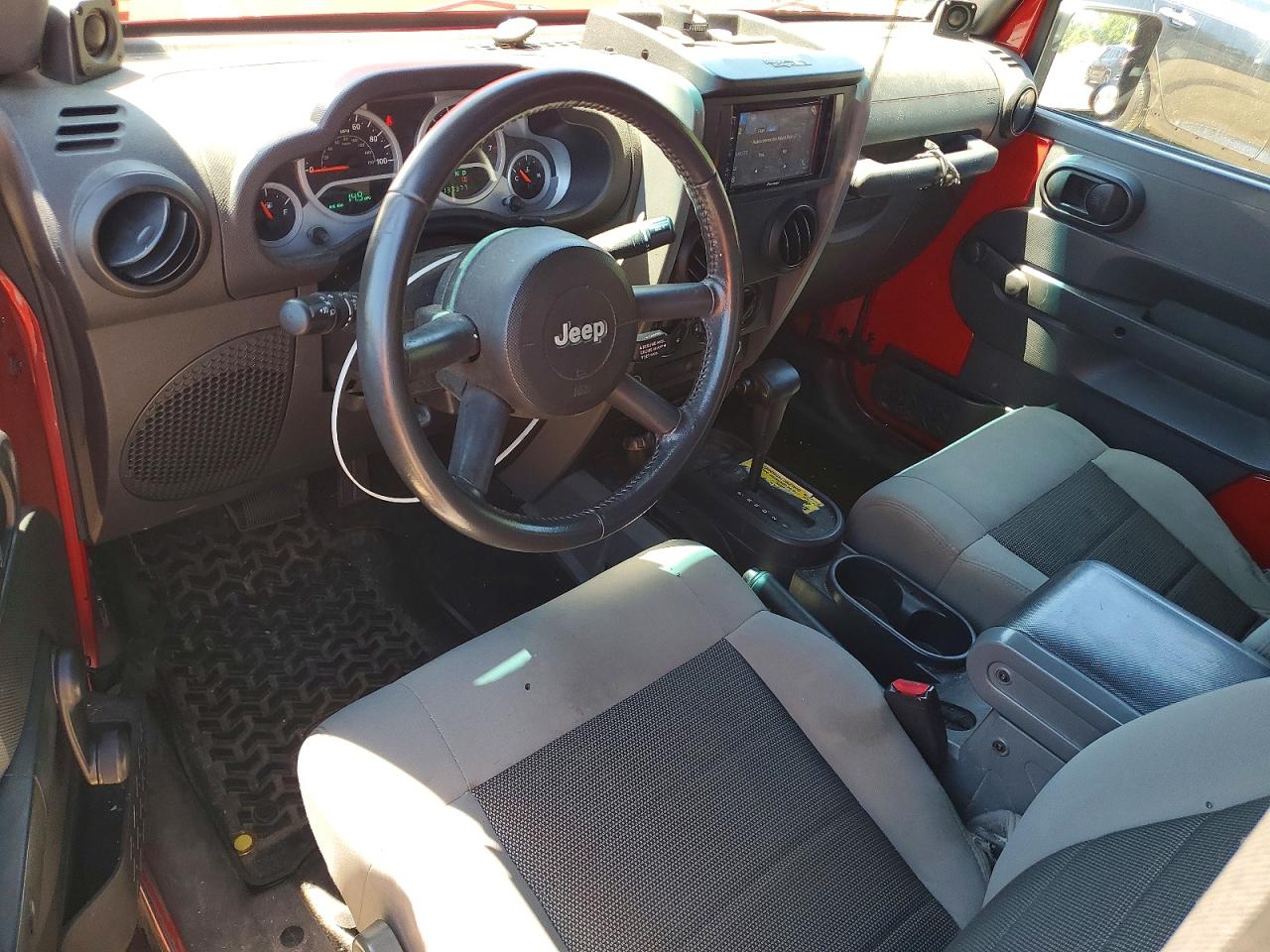 2010 Jeep Wrangler Sport Красный vin: 1J4AA2D16AL231270
