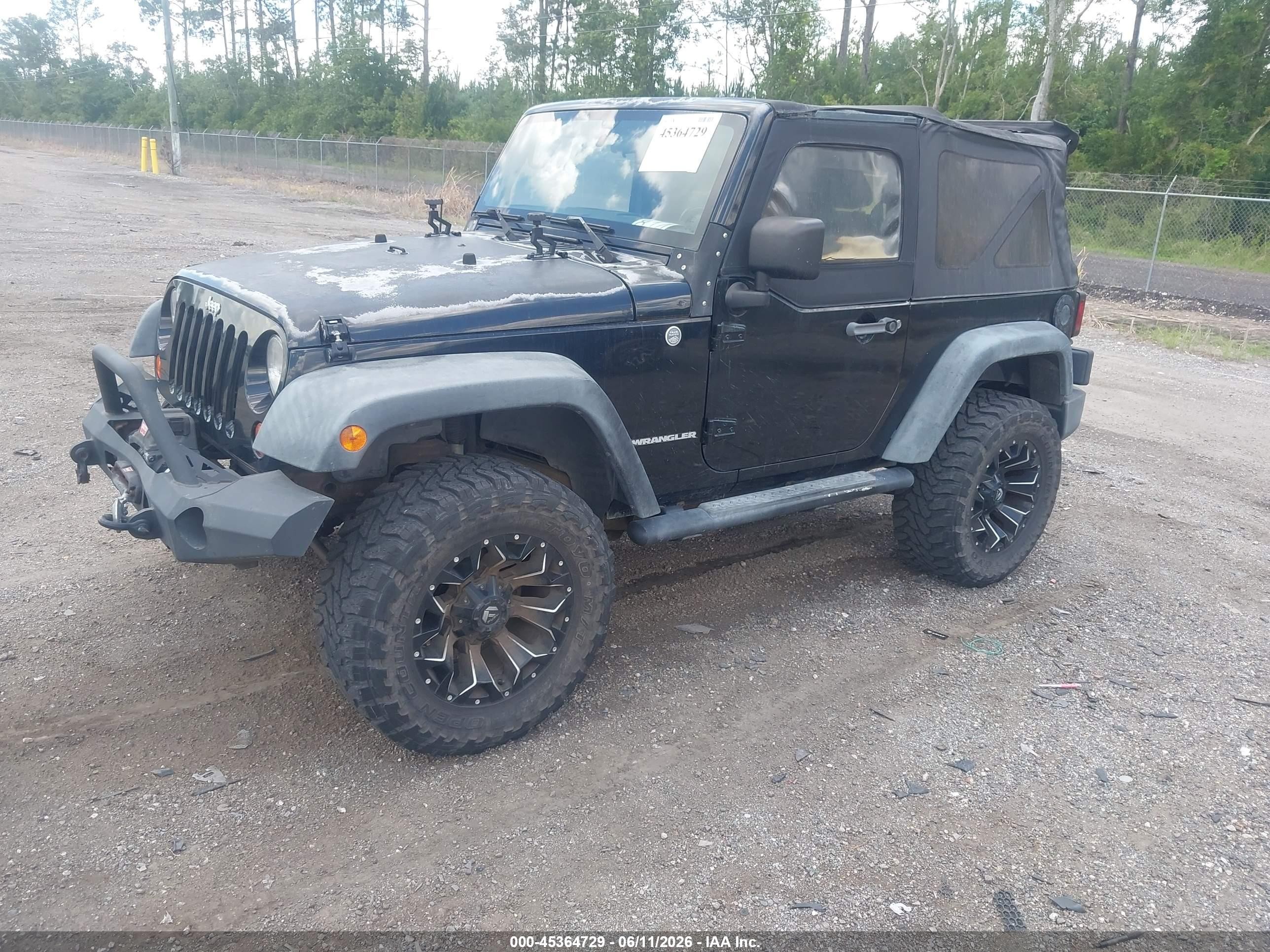 2011 Jeep Wrangler Sport Черный vin: 1J4AA2D16BL620430