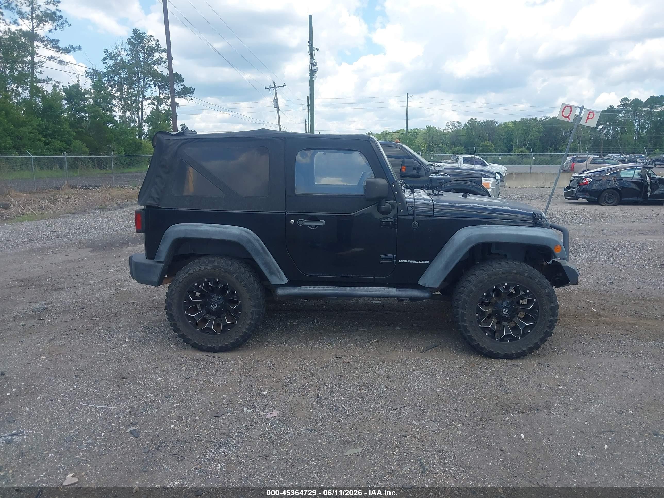 2011 Jeep Wrangler Sport Черный vin: 1J4AA2D16BL620430