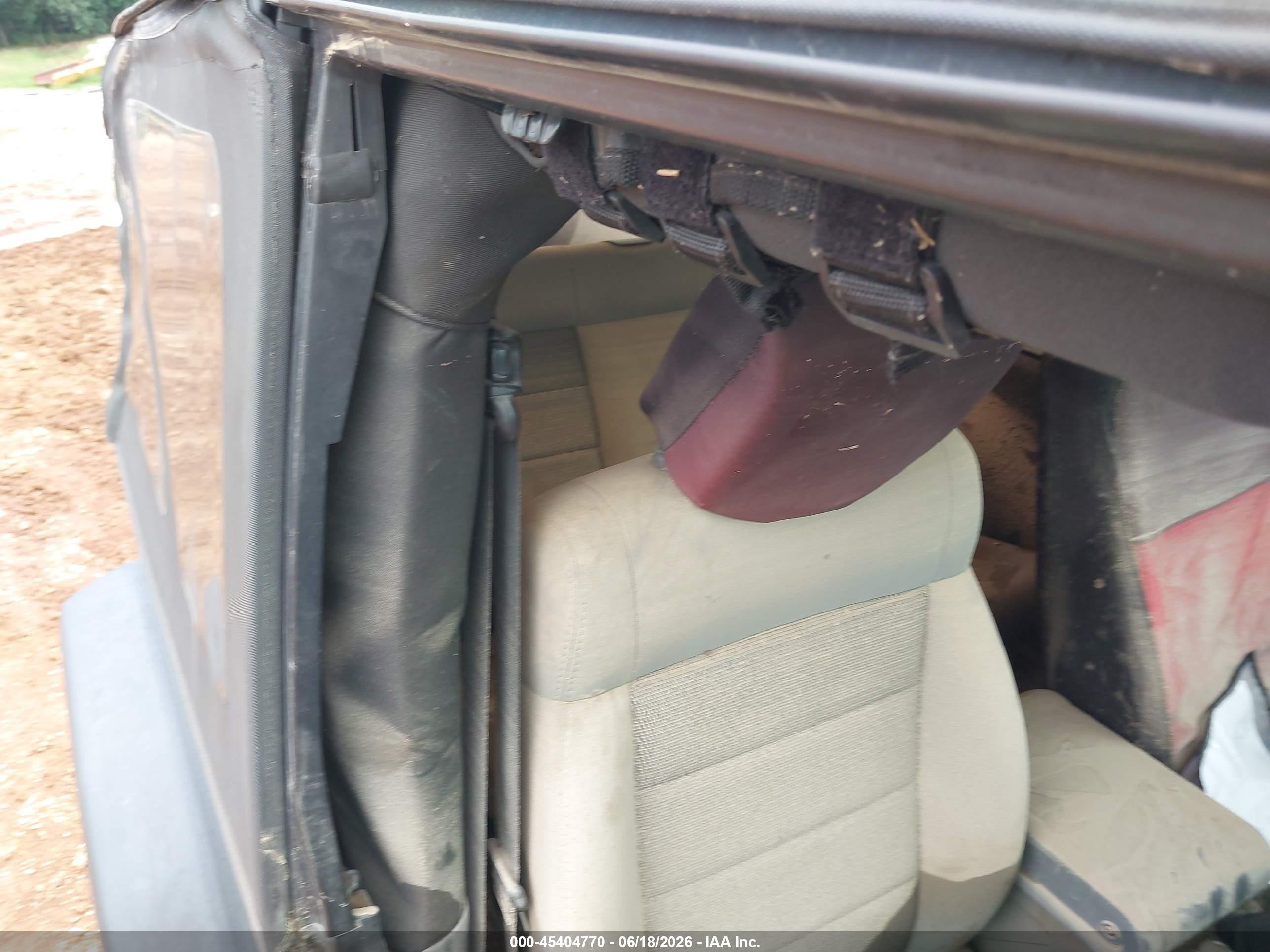 2010 Jeep Wrangler Sport Черный vin: 1J4AA2D17AL205681