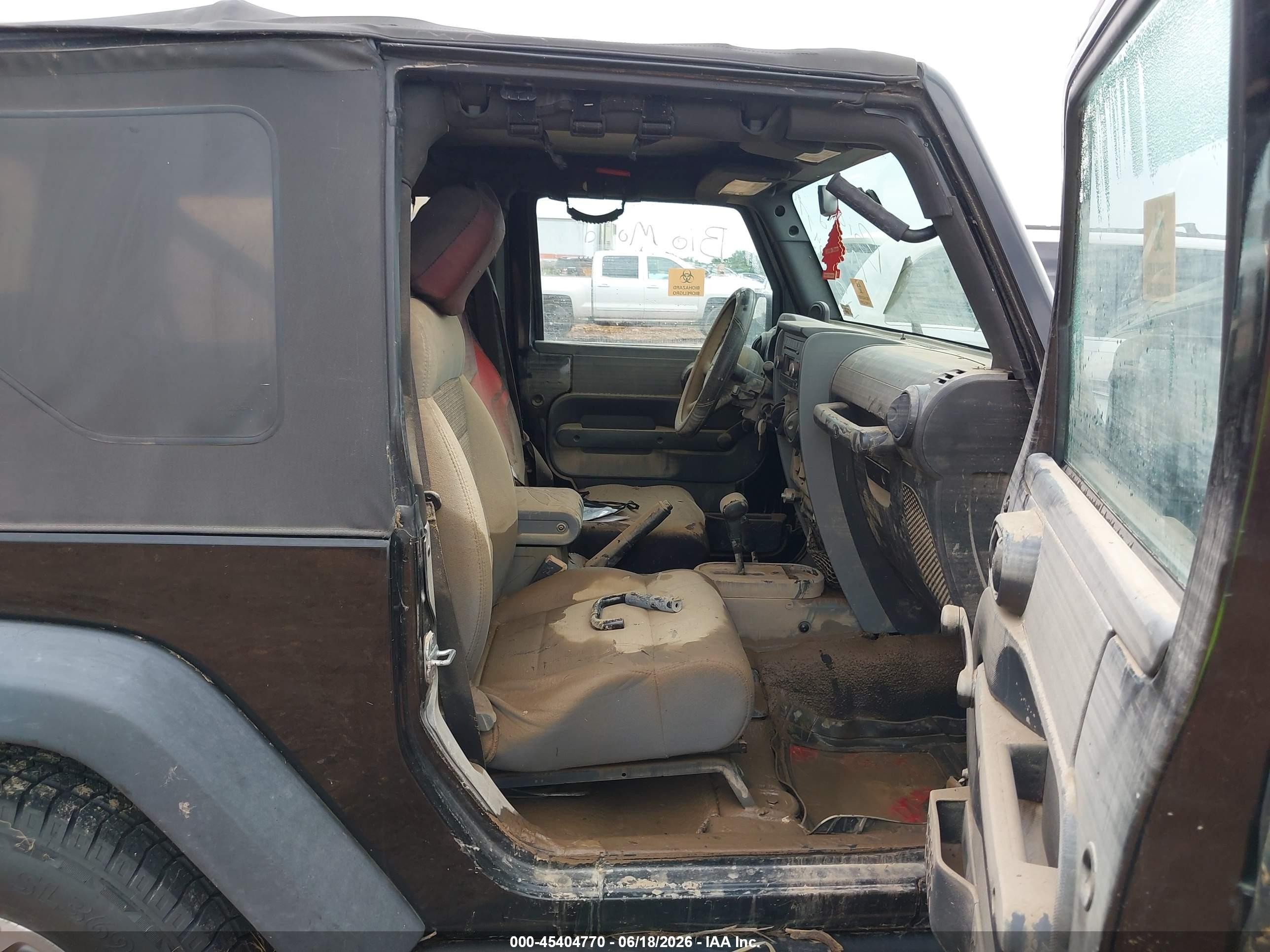 2010 Jeep Wrangler Sport Черный vin: 1J4AA2D17AL205681