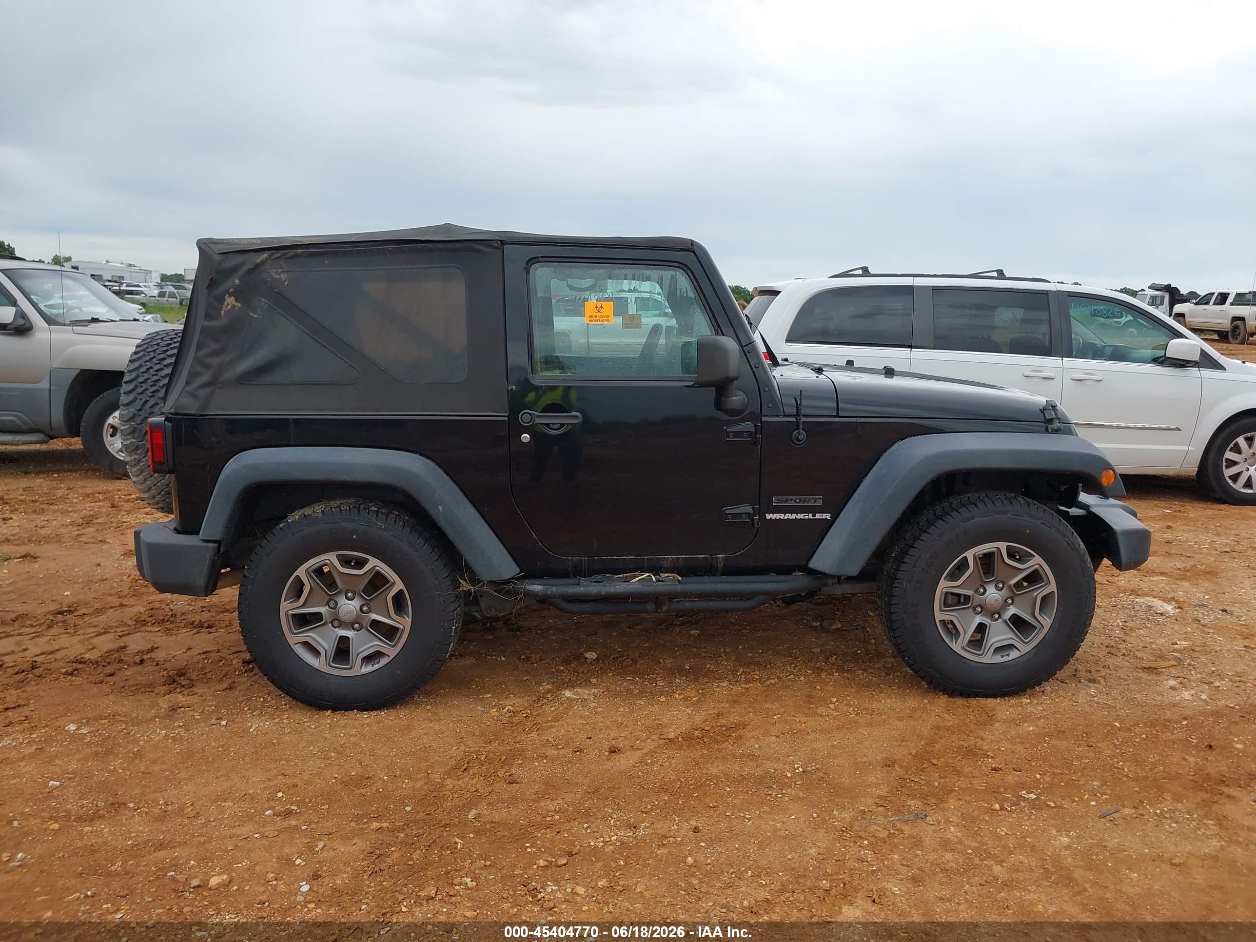 2010 Jeep Wrangler Sport Черный vin: 1J4AA2D17AL205681