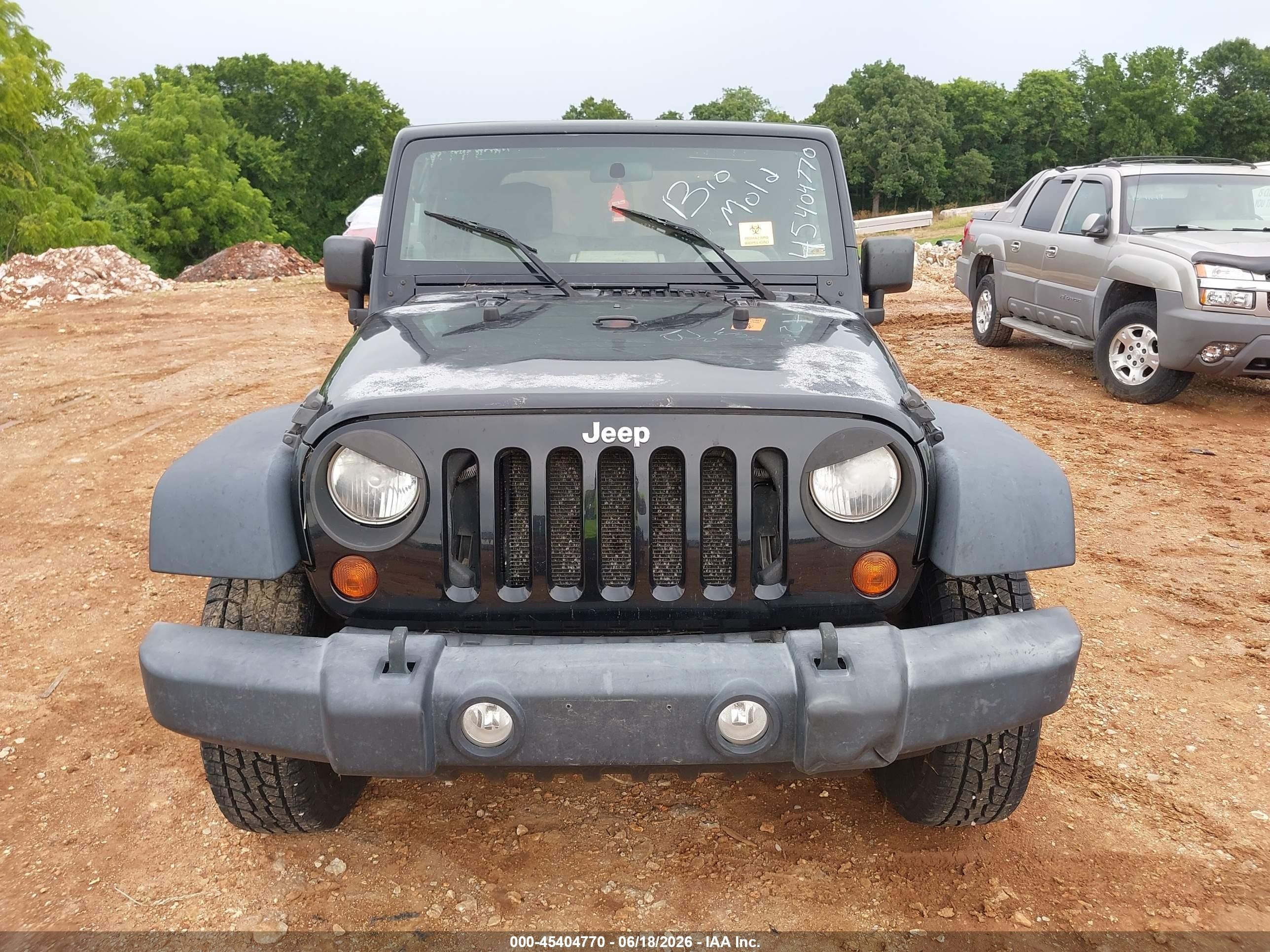 2010 Jeep Wrangler Sport Черный vin: 1J4AA2D17AL205681