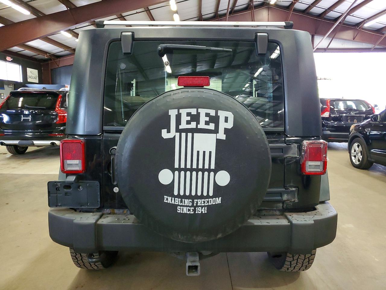 2010 Jeep Wrangler Sport Black vin: 1J4AA2D17AL217863