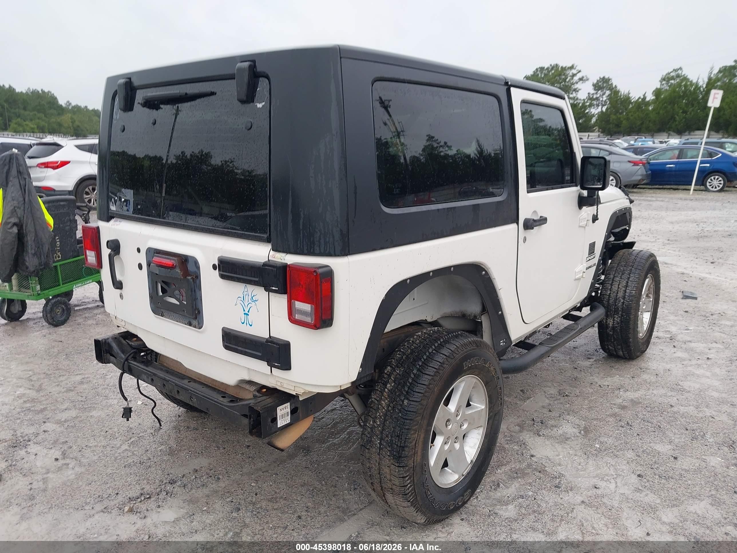 2010 Jeep Wrangler Sport White vin: 1J4AA2D17AL227972