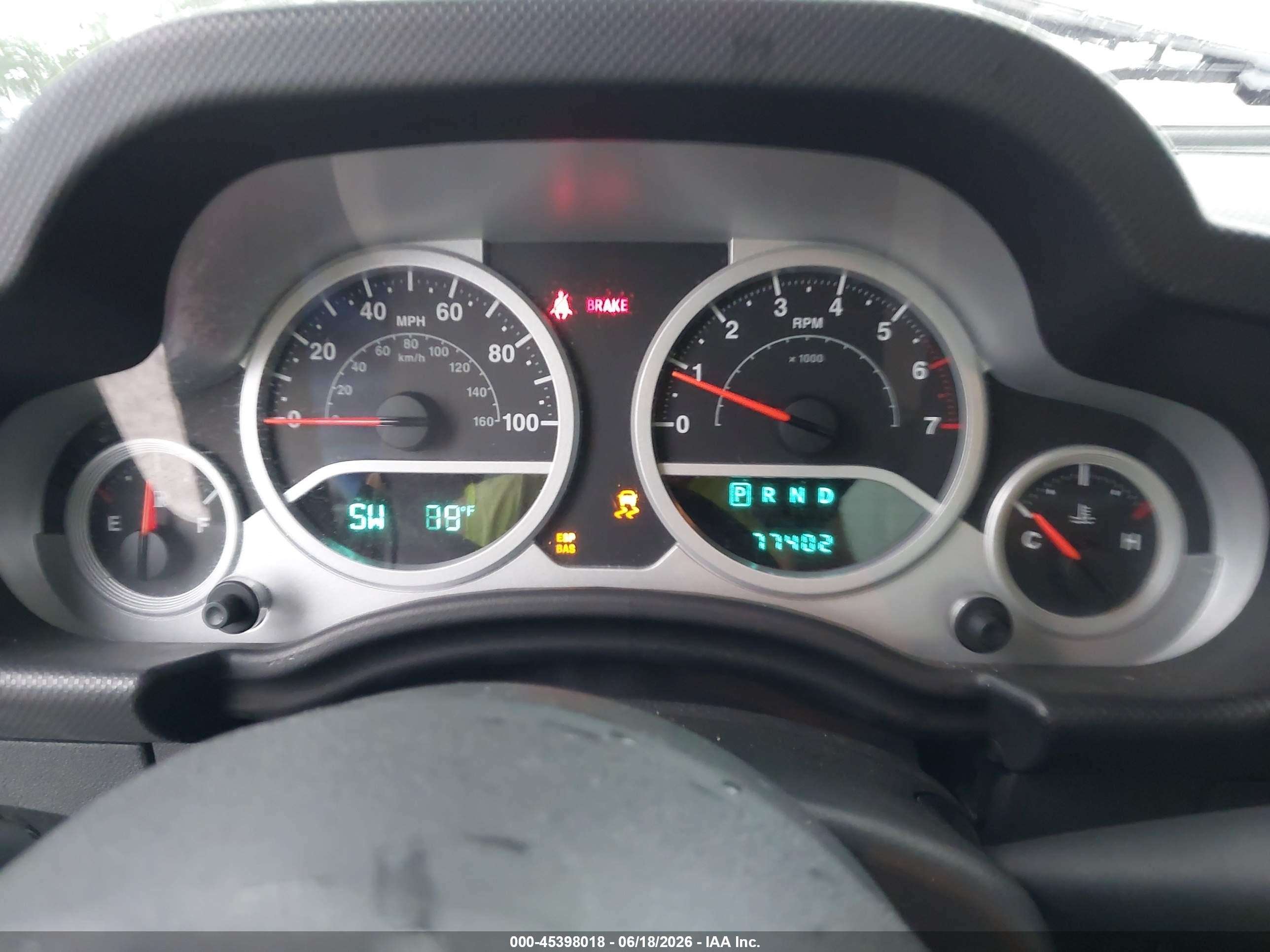 2010 Jeep Wrangler Sport White vin: 1J4AA2D17AL227972
