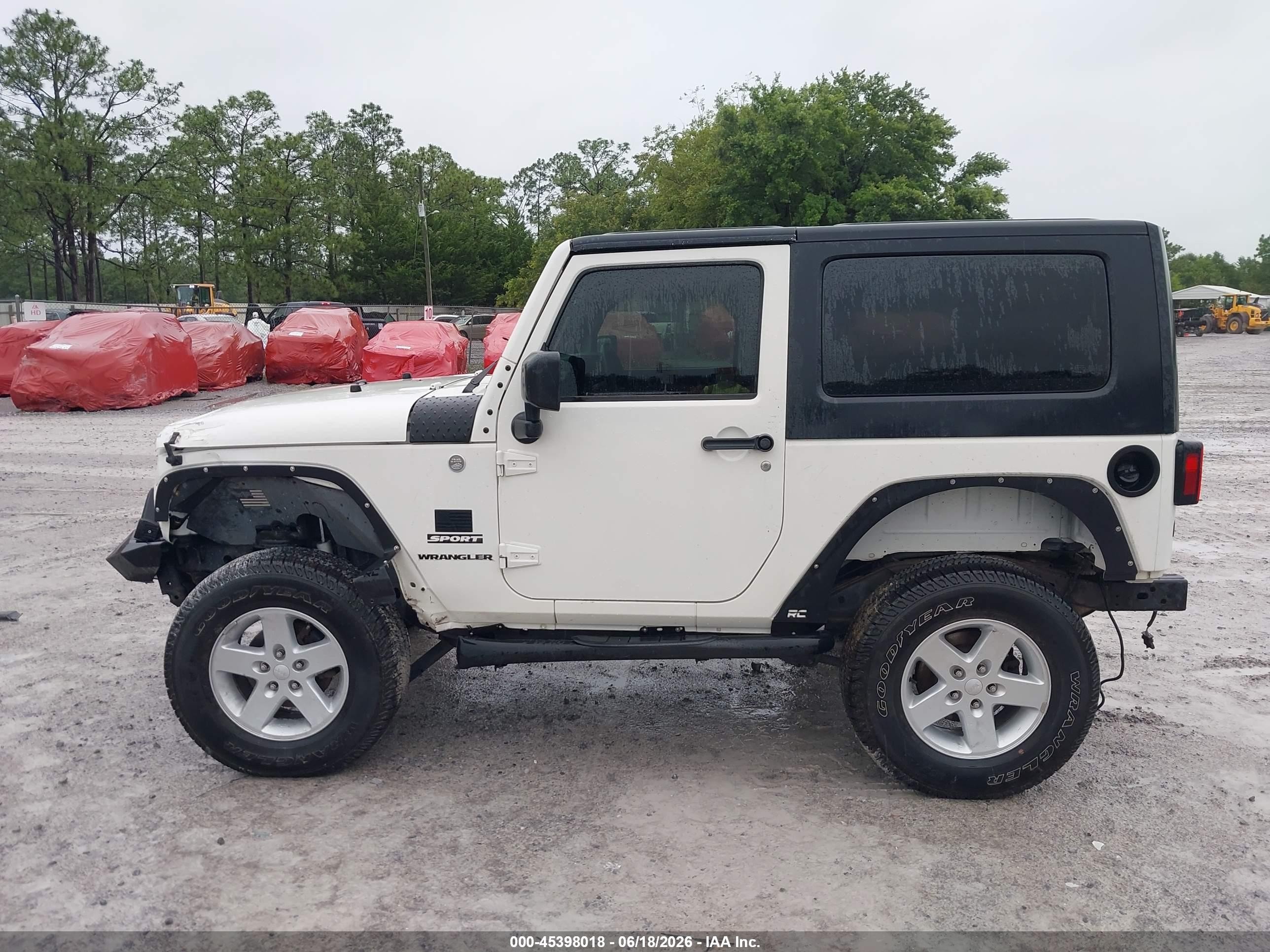2010 Jeep Wrangler Sport White vin: 1J4AA2D17AL227972
