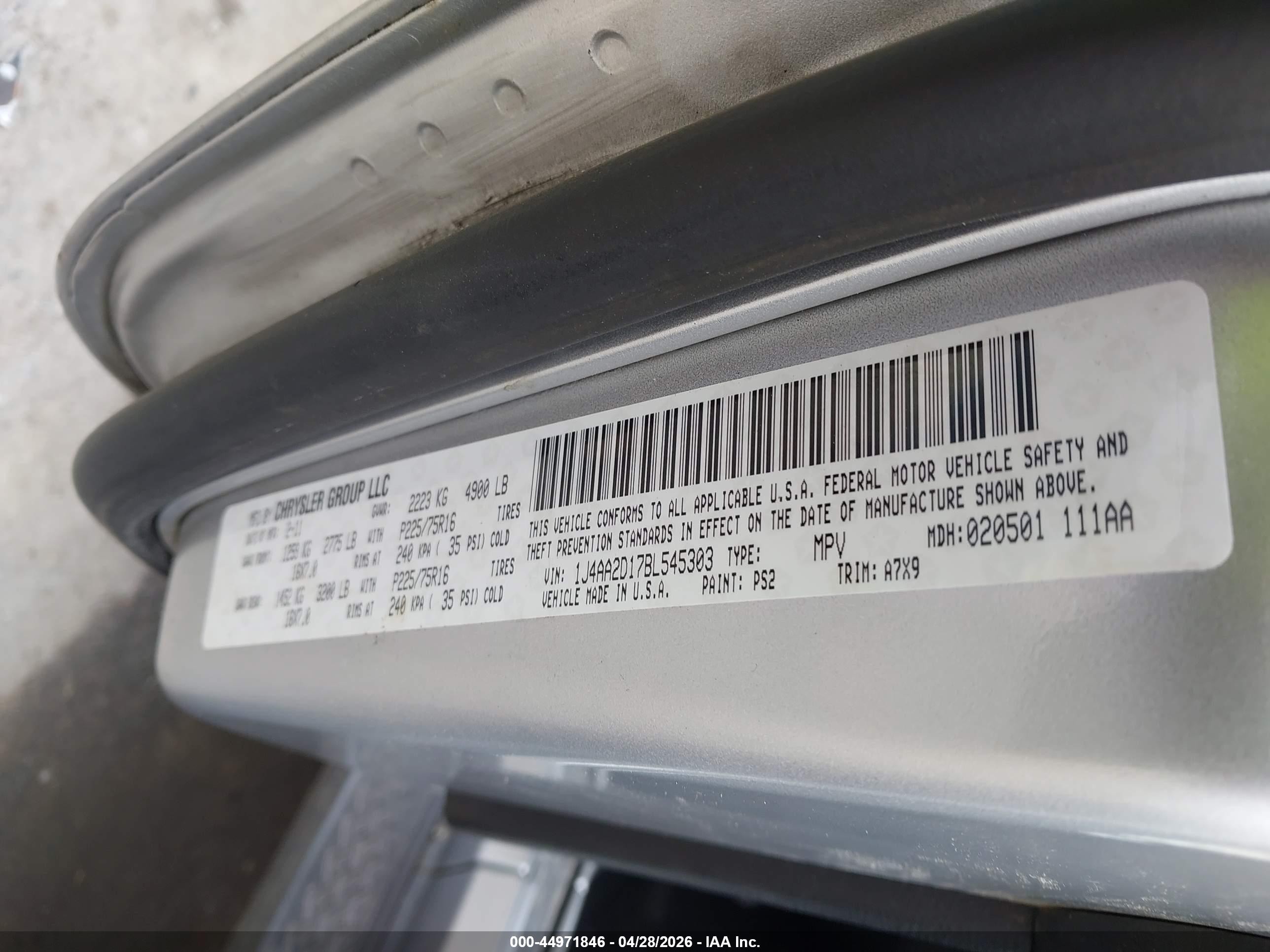 2011 Jeep Wrangler Sport Silver vin: 1J4AA2D17BL545303