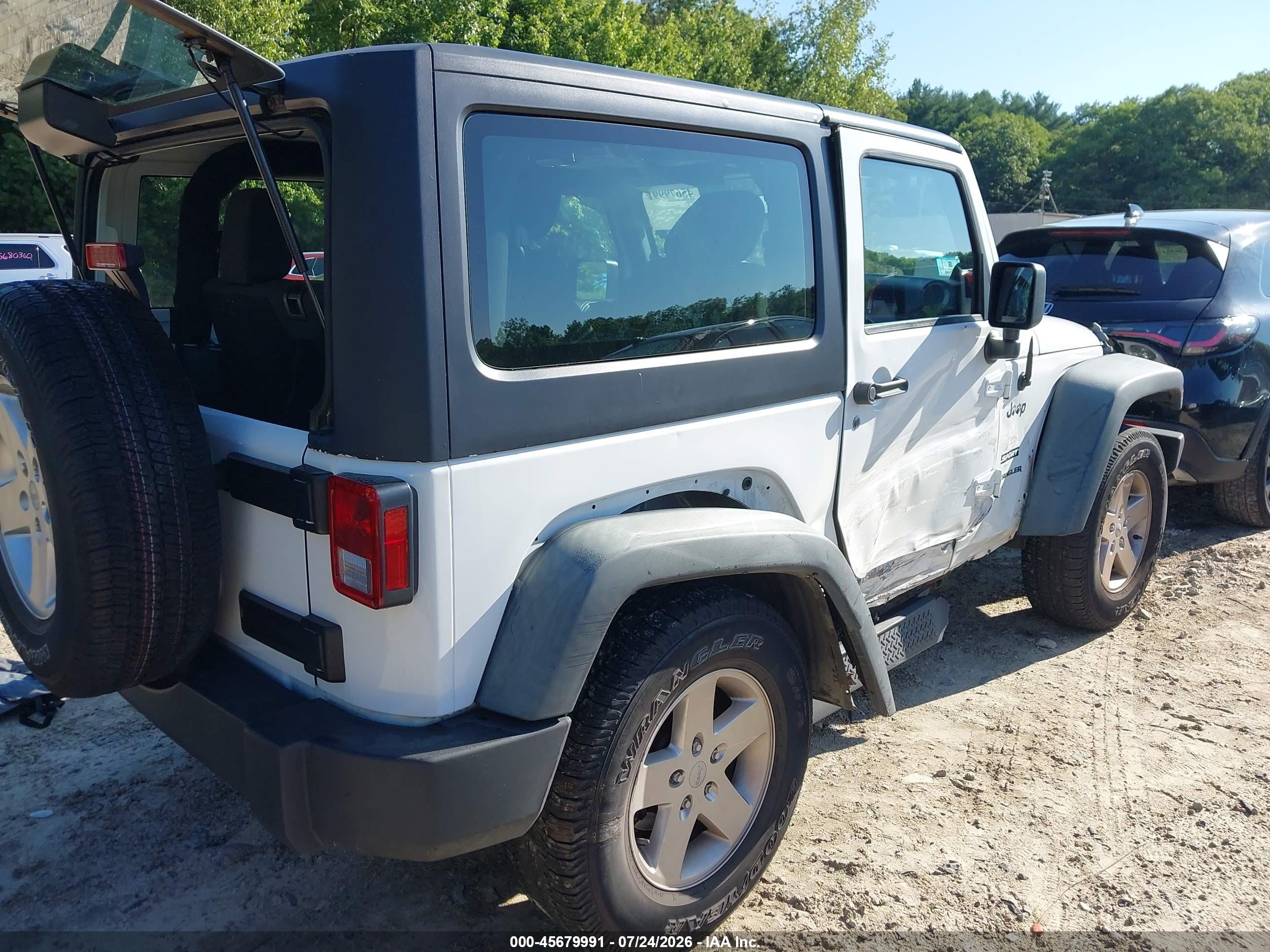 2011 Jeep Wrangler Sport White vin: 1J4AA2D17BL629024