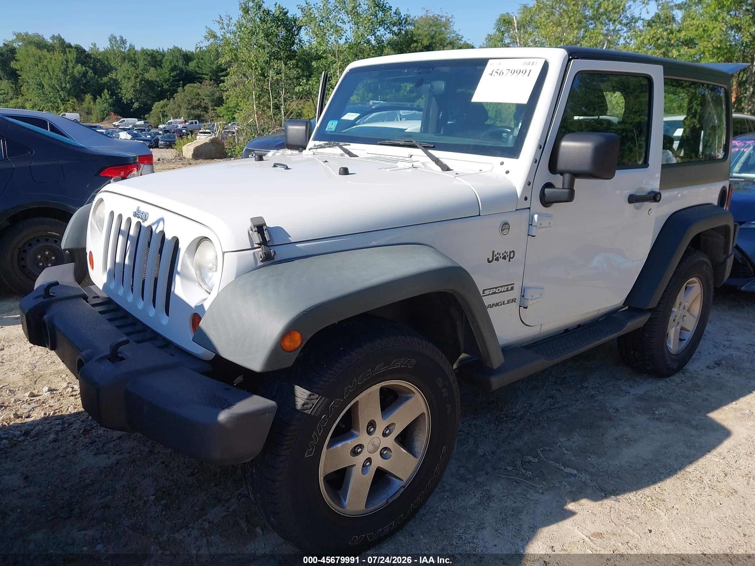 2011 Jeep Wrangler Sport White vin: 1J4AA2D17BL629024