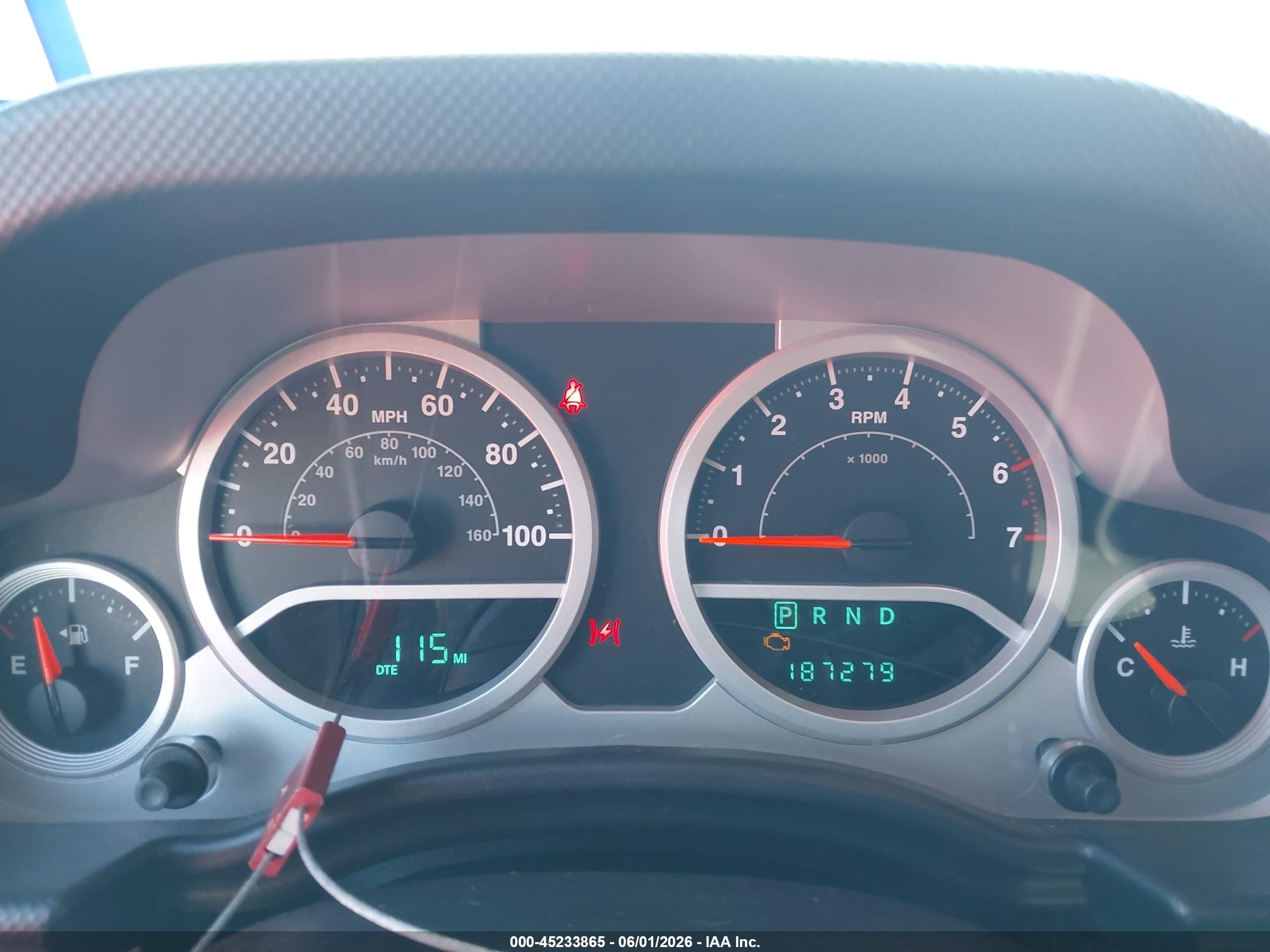 2010 Jeep Wrangler Sport White vin: 1J4AA2D18AL106478