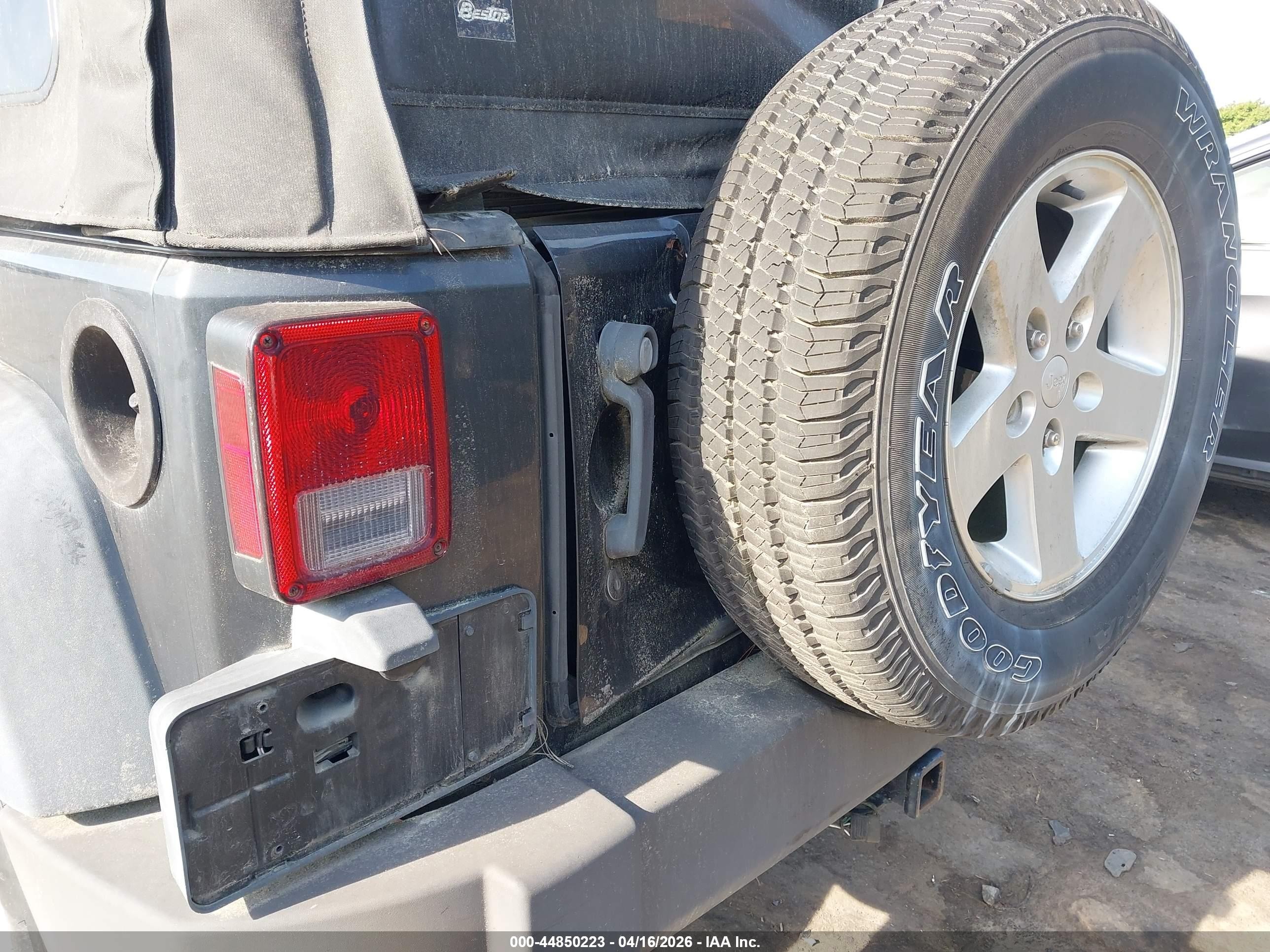 2010 Jeep Wrangler Sport Black vin: 1J4AA2D18AL144051