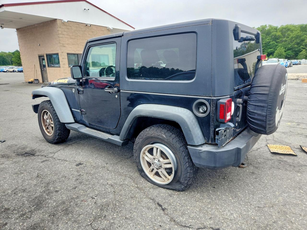 2010 Jeep Wrangler Sport Черный vin: 1J4AA2D18AL157527