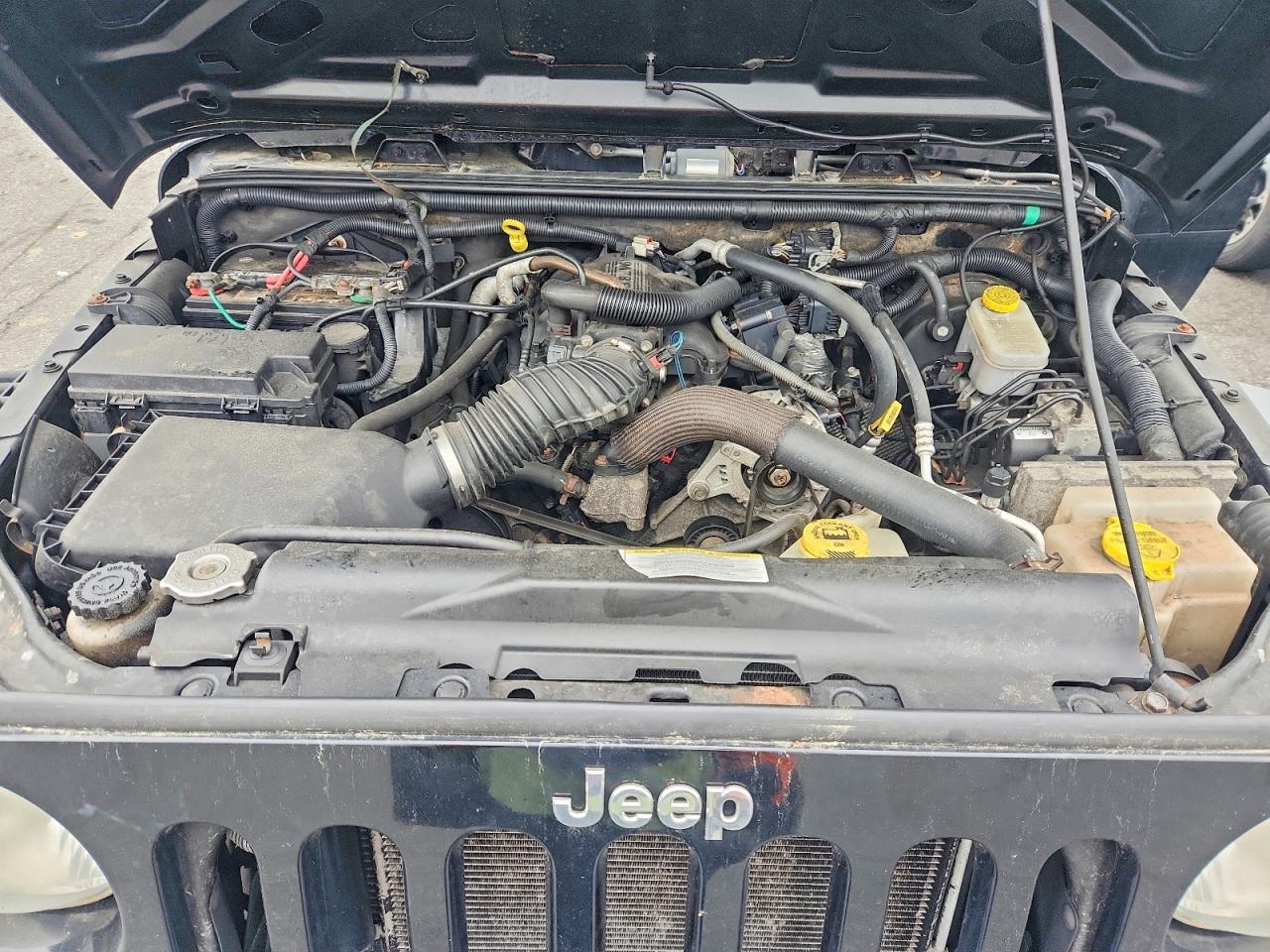 2010 Jeep Wrangler Sport Черный vin: 1J4AA2D18AL157527