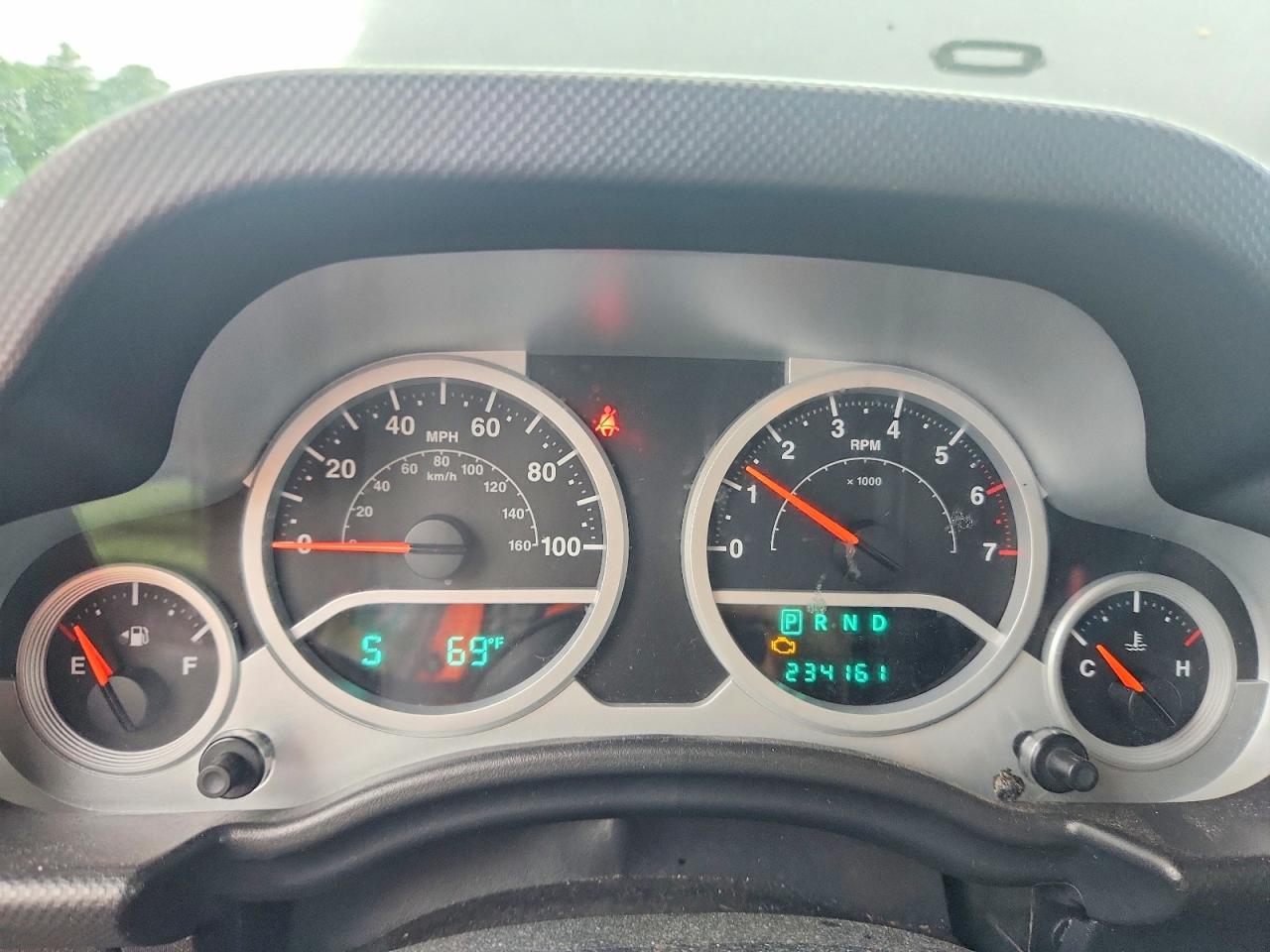 2010 Jeep Wrangler Sport Черный vin: 1J4AA2D18AL157527