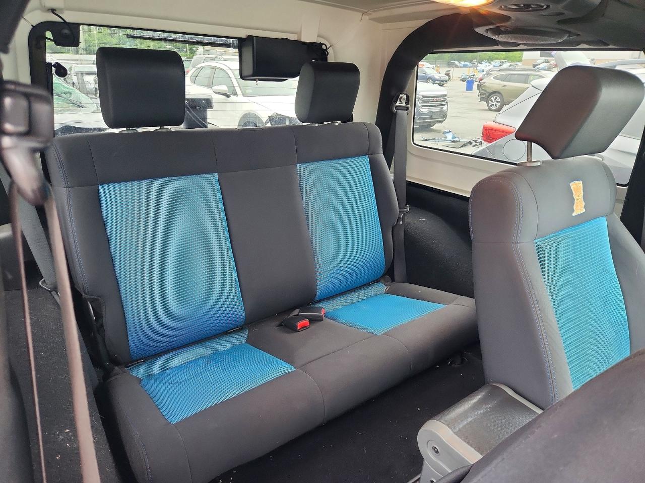 2010 Jeep Wrangler Sport Черный vin: 1J4AA2D18AL157527