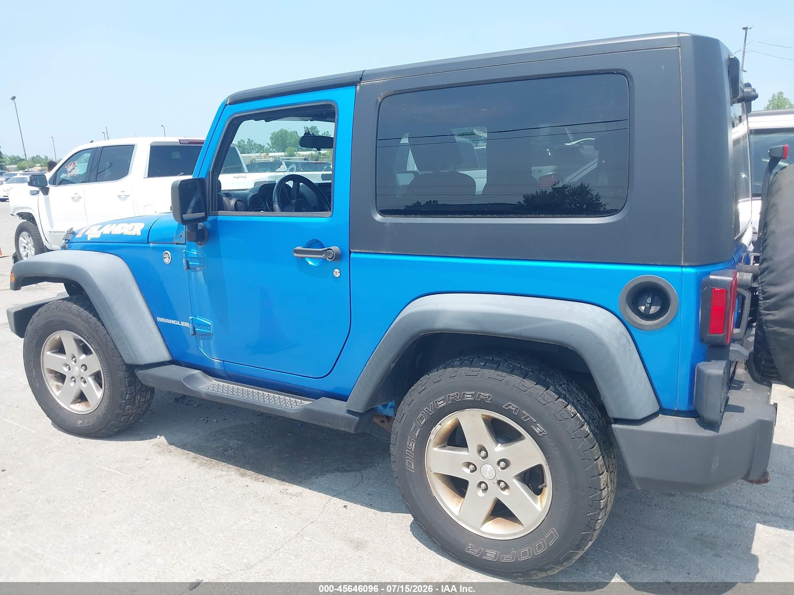2010 Jeep Wrangler Sport Blue vin: 1J4AA2D18AL165093