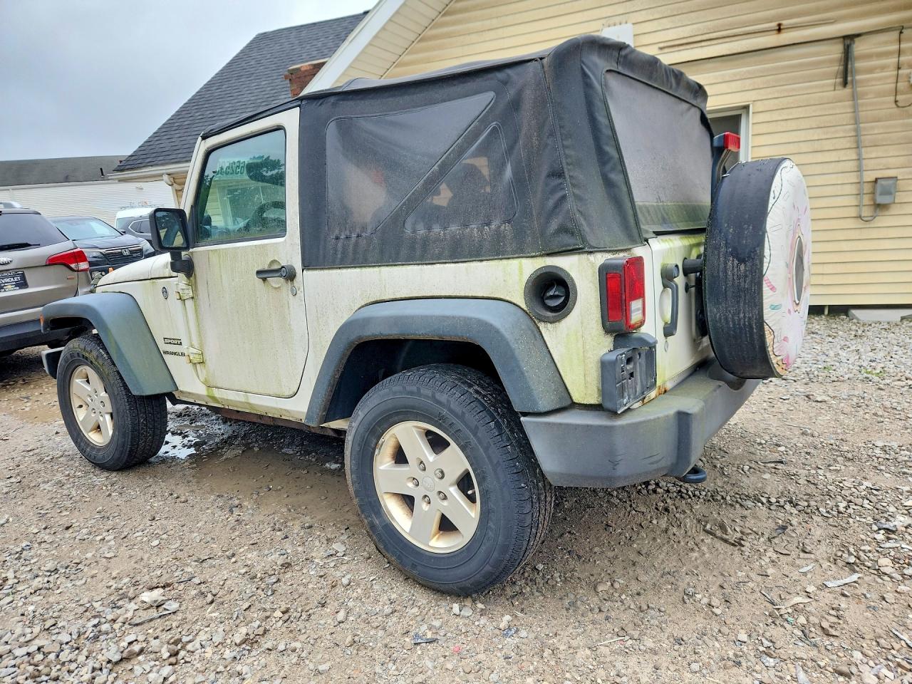 2010 Jeep Wrangler Sport White vin: 1J4AA2D18AL172271