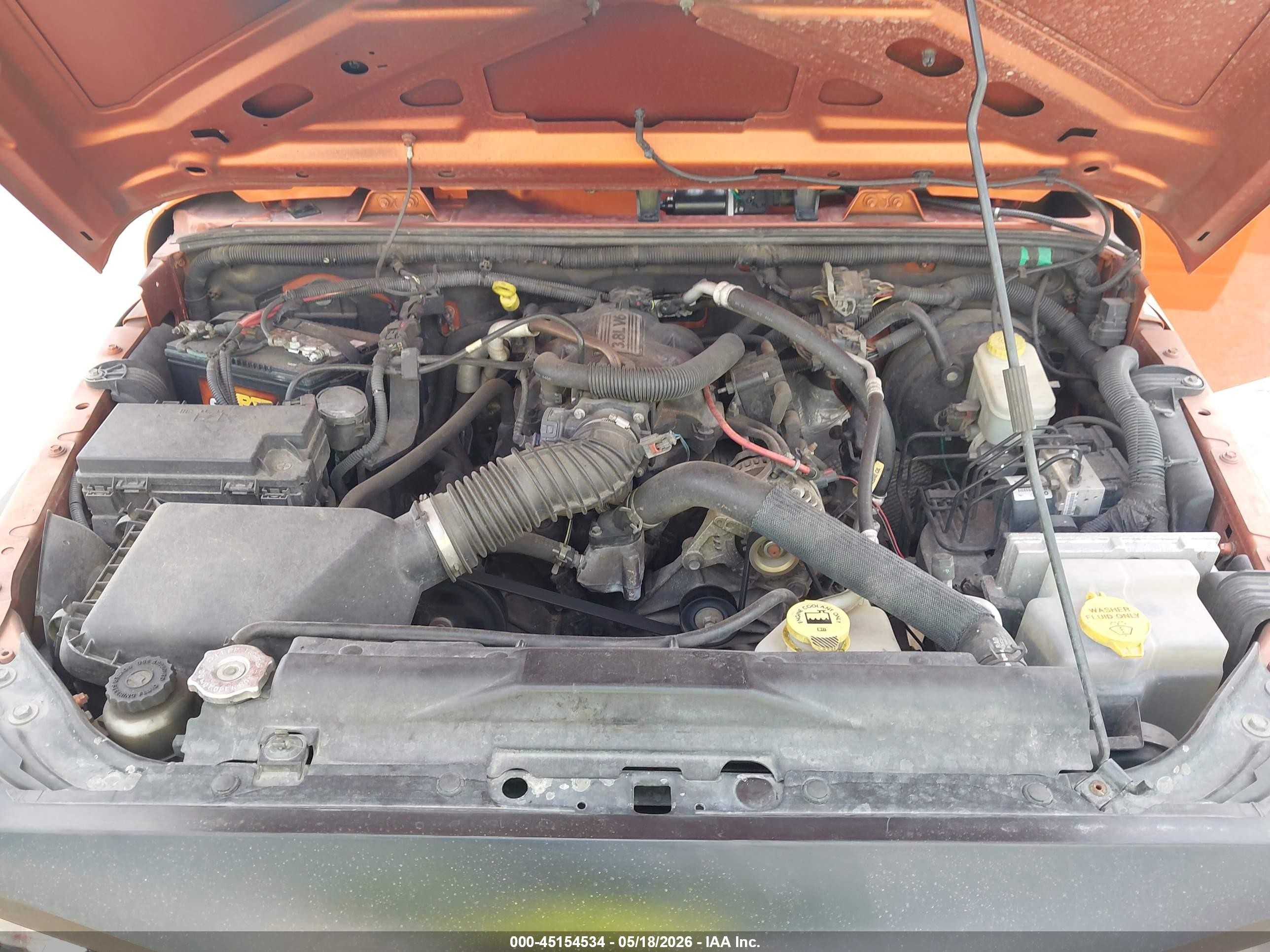 2011 Jeep Wrangler Sport Orange vin: 1J4AA2D18BL622101